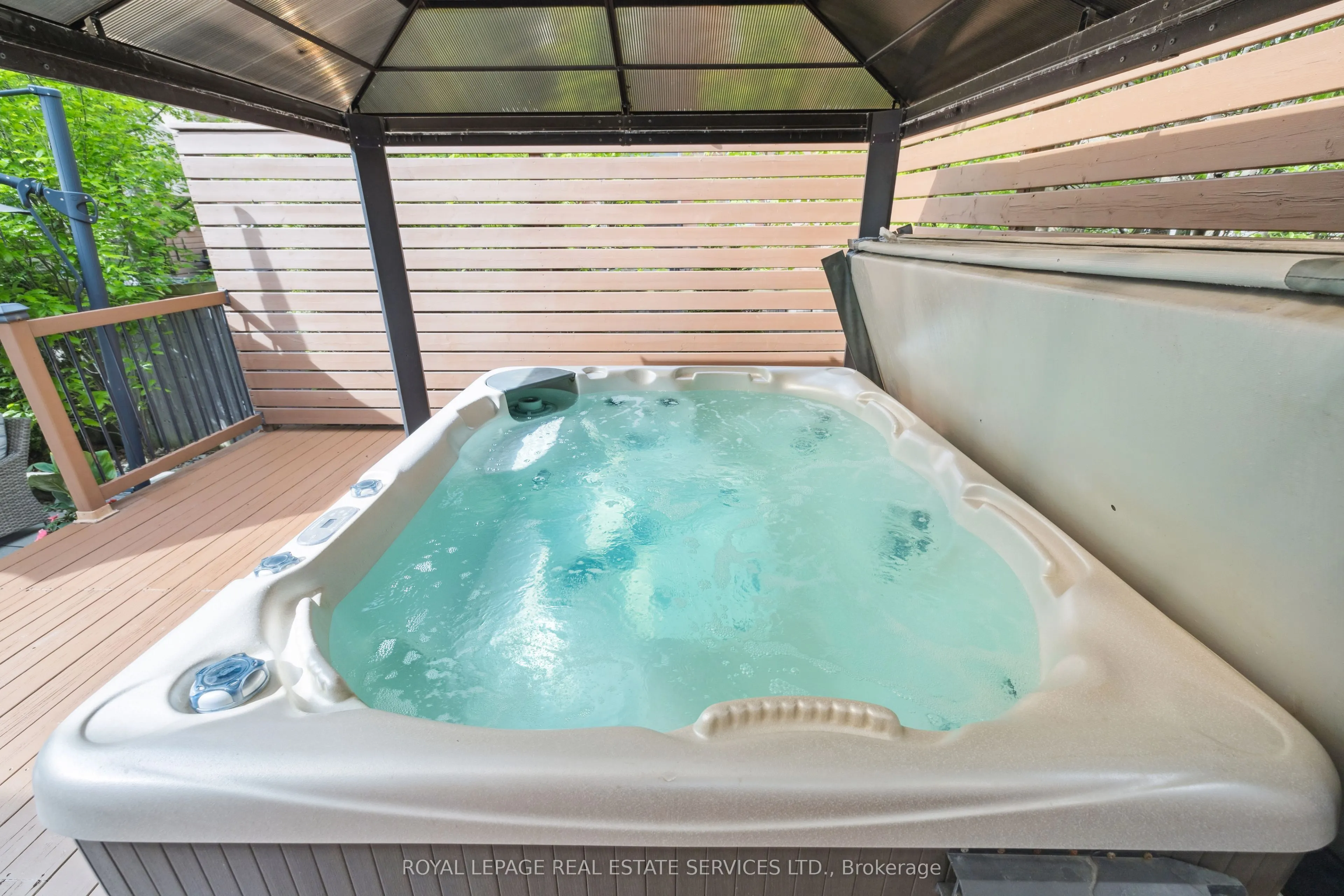 2313 Blue Oak Circle