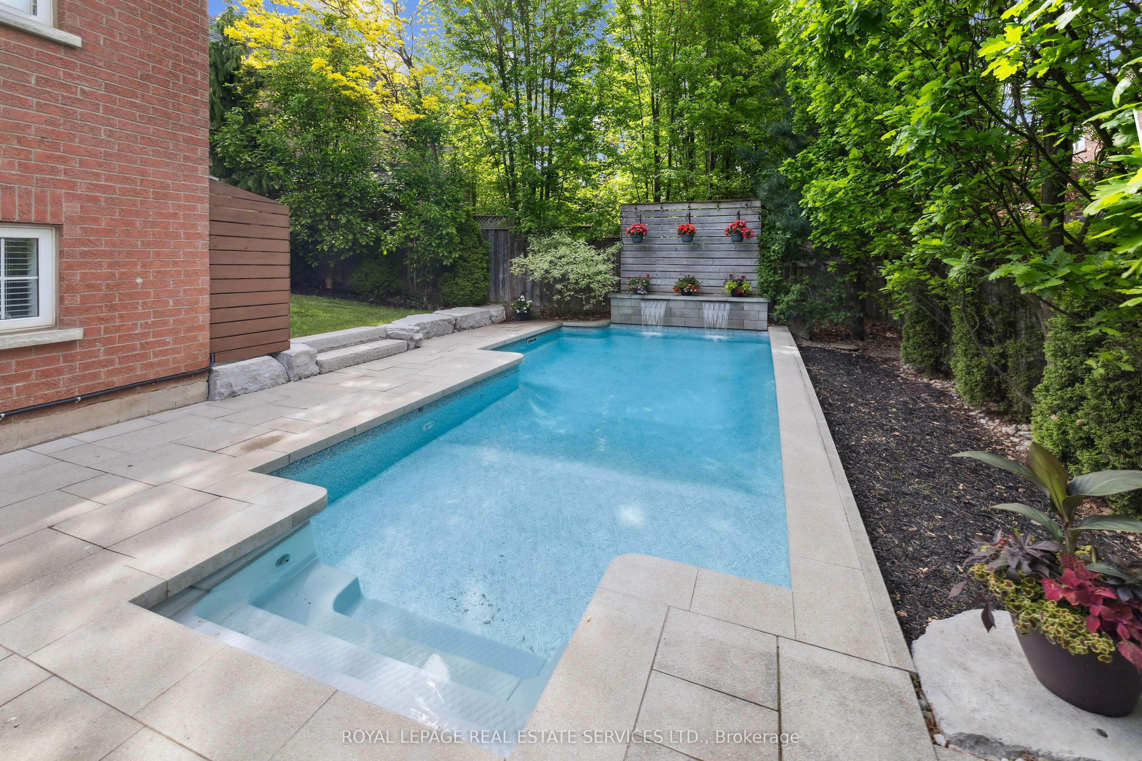 2313 Blue Oak Circle