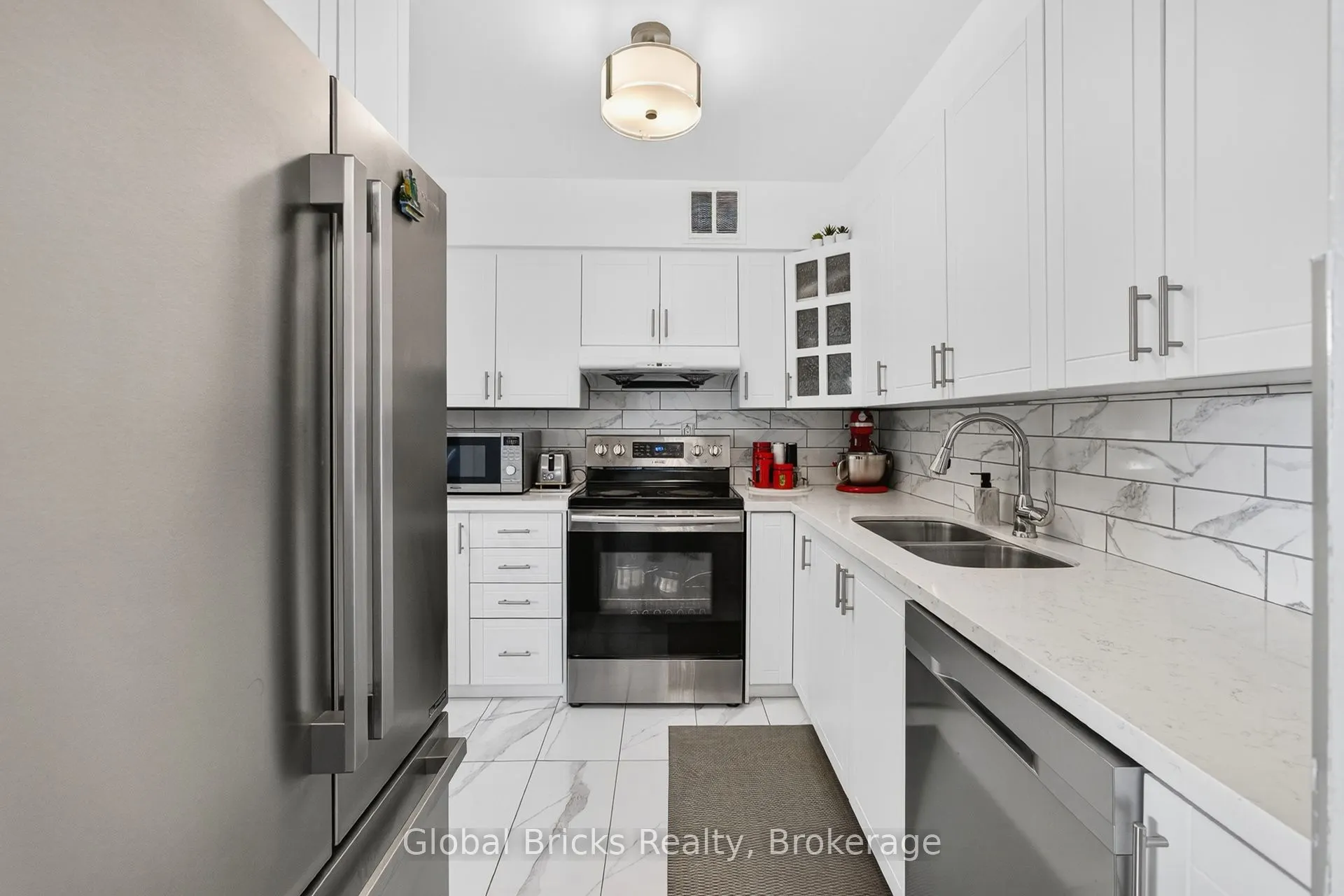 380 Dixon Road, #1904