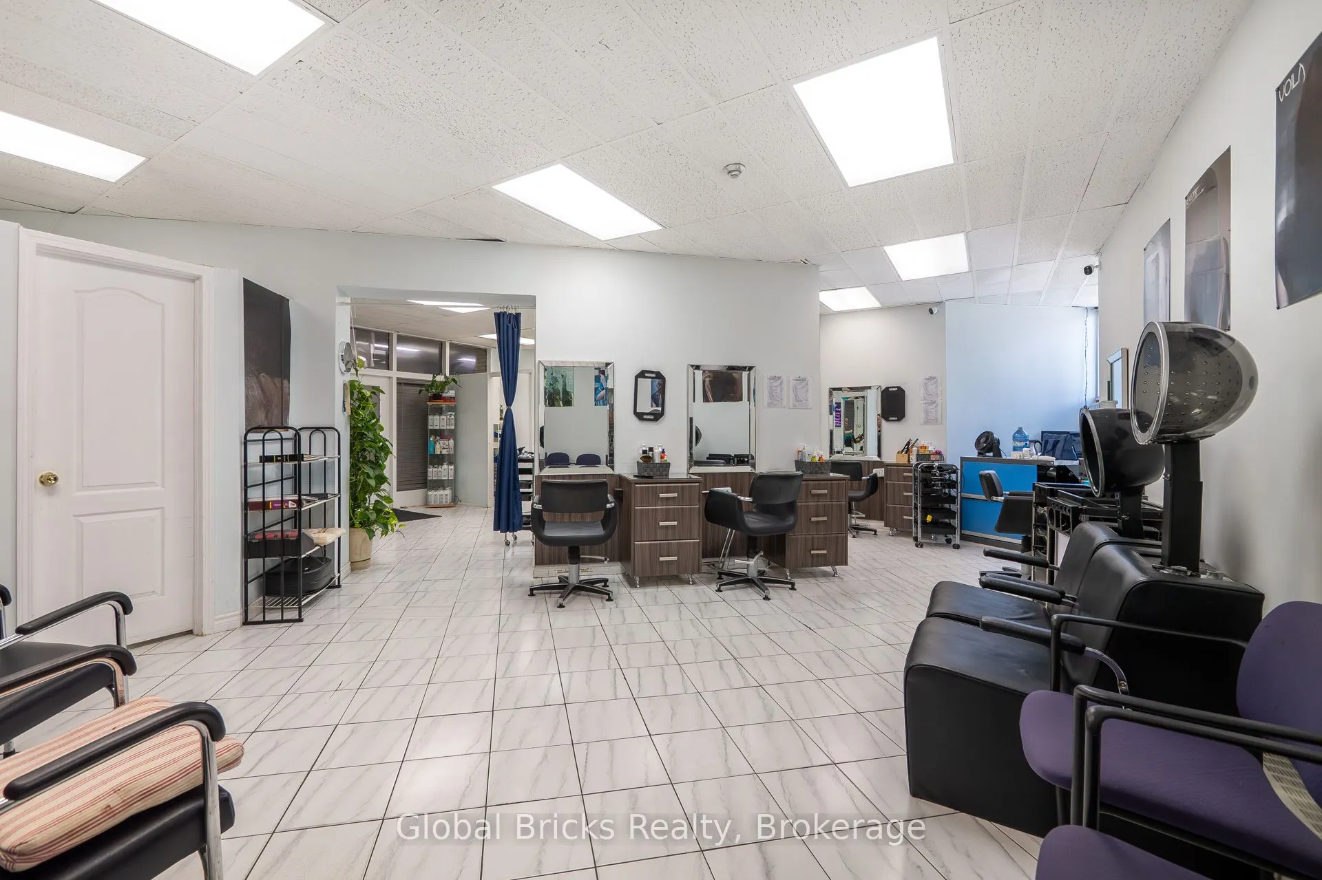 380 Dixon Road, #1904