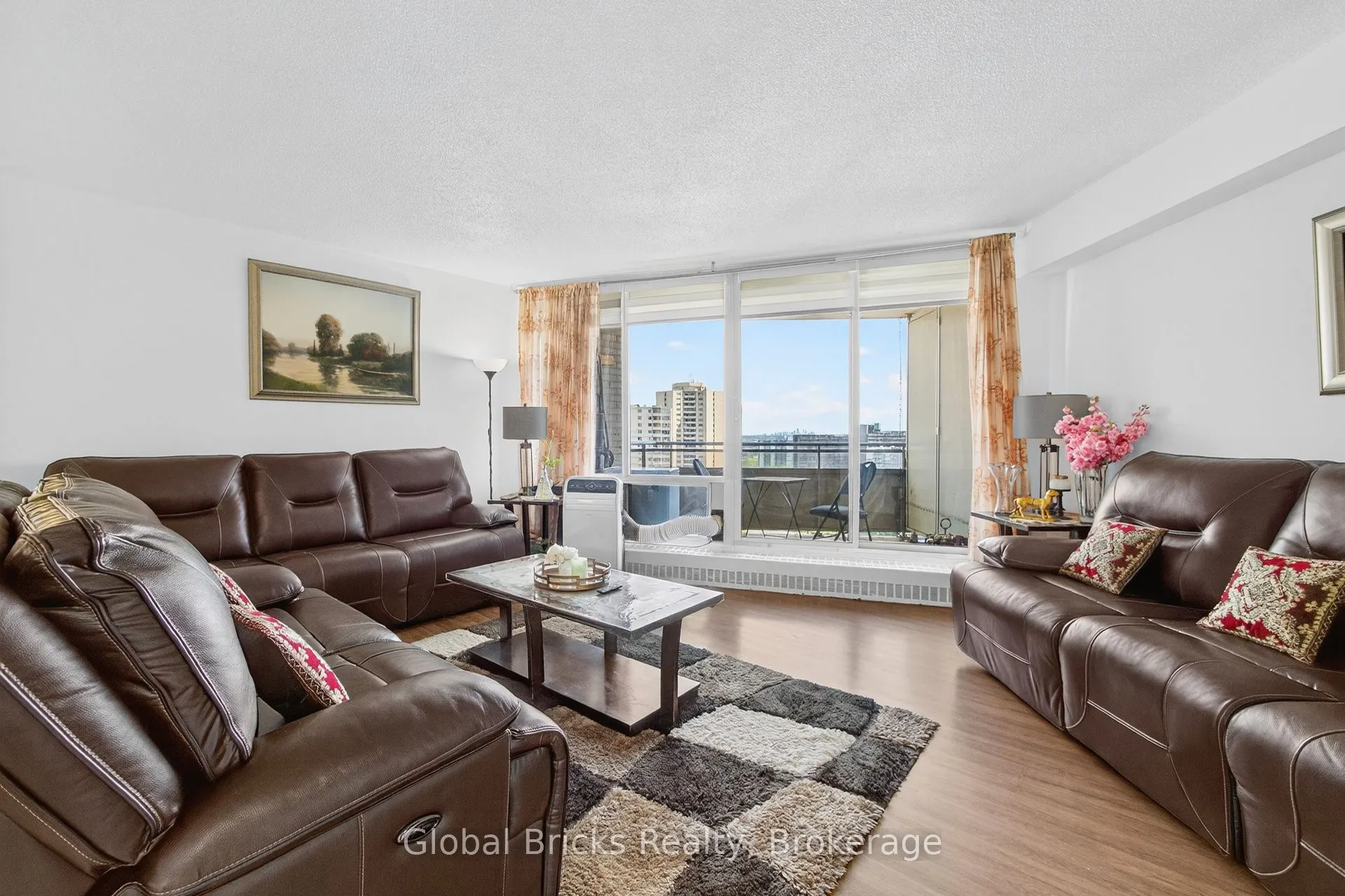 380 Dixon Road, #1904