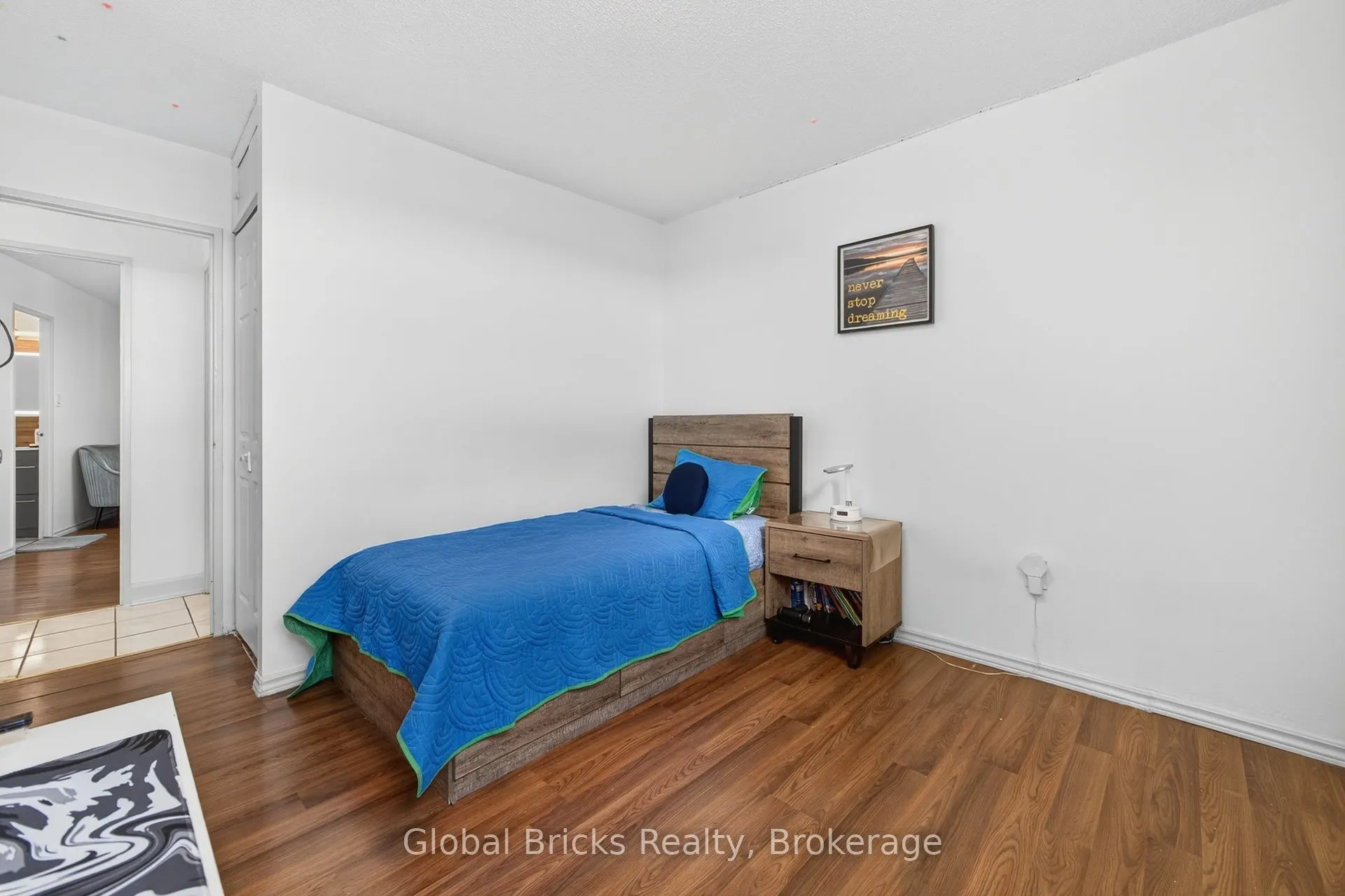 380 Dixon Road, #1904
