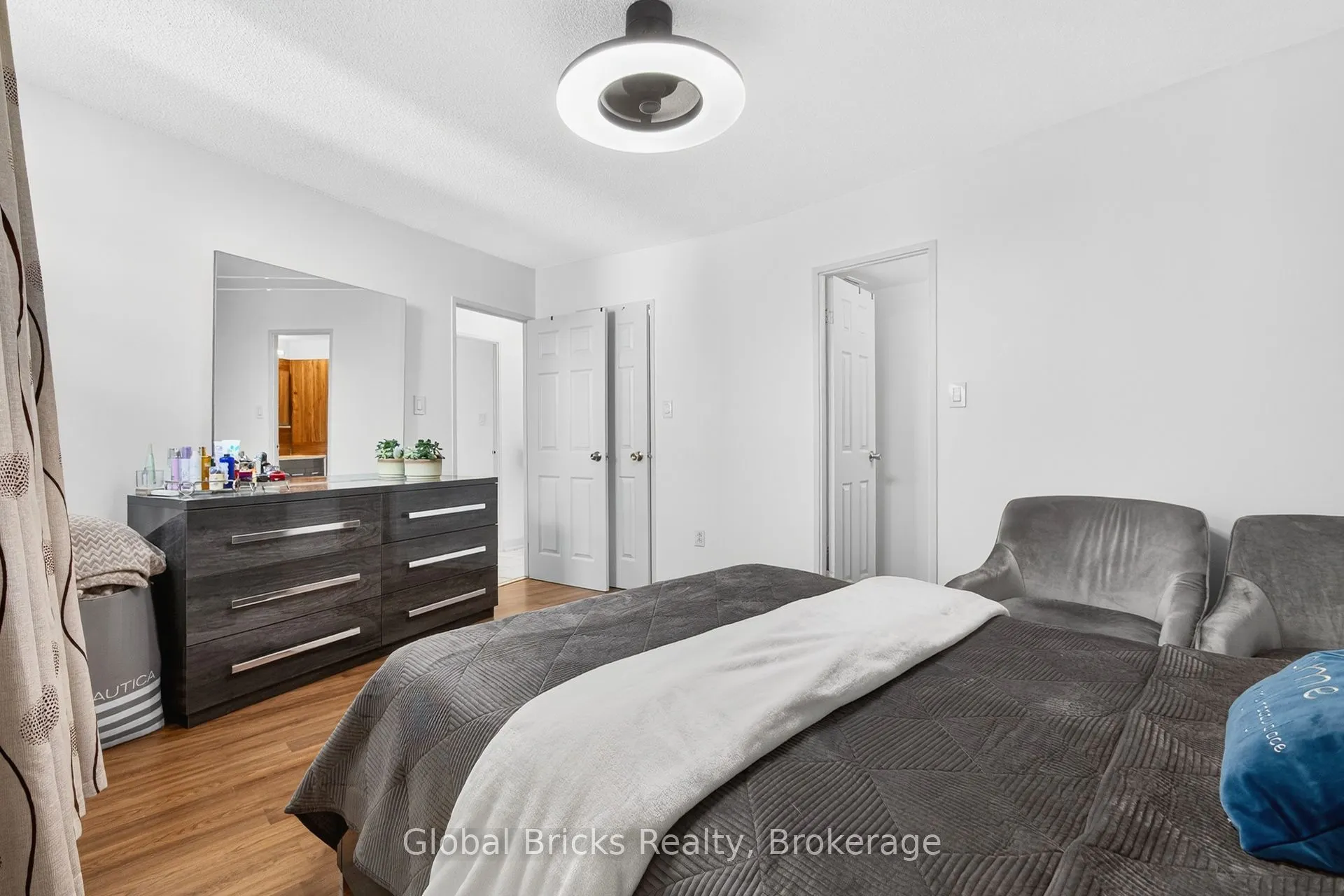 380 Dixon Road, #1904