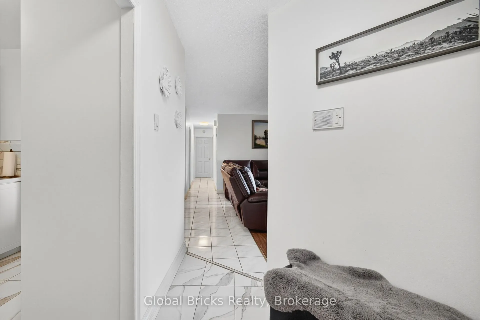 380 Dixon Road, #1904