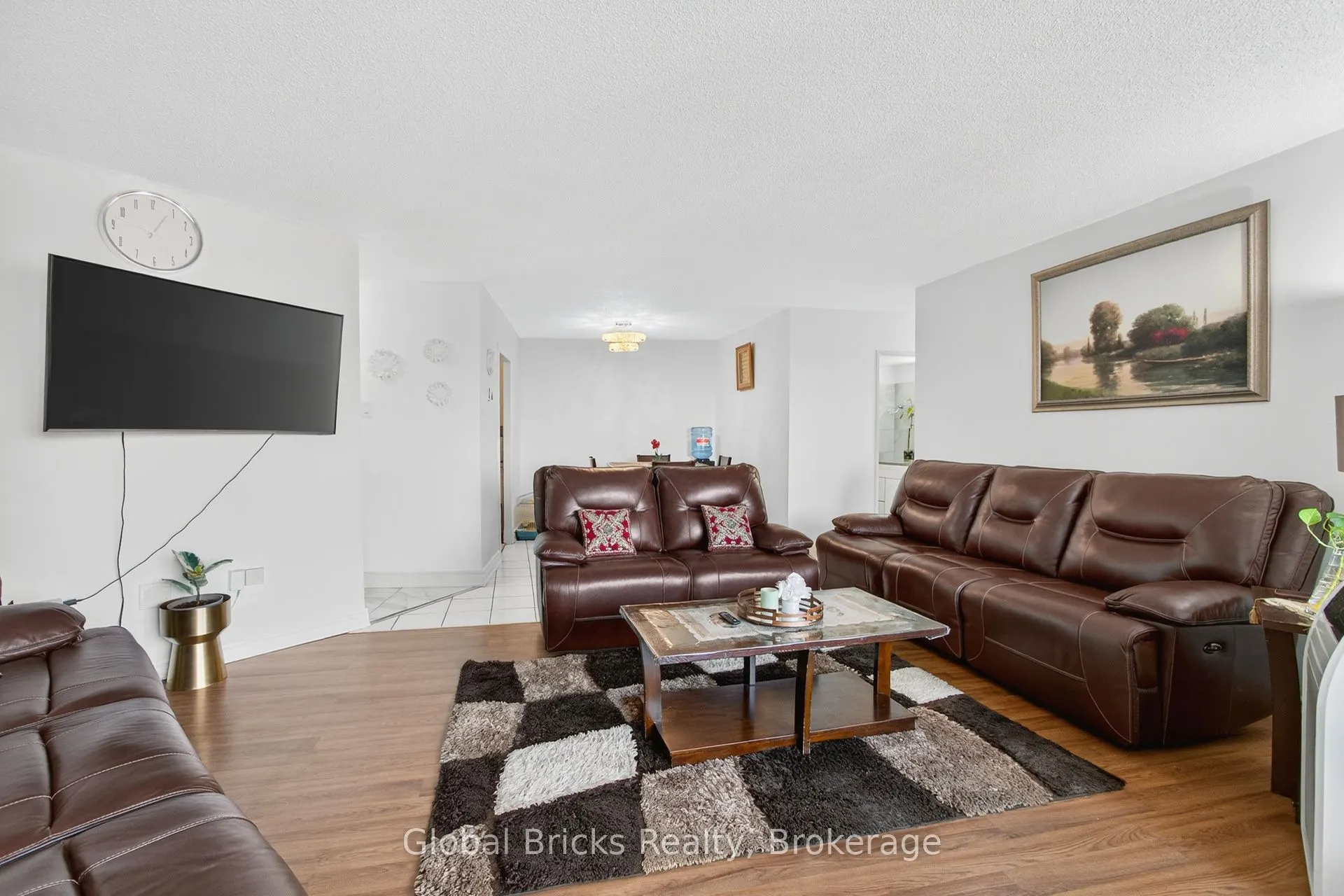 380 Dixon Road, #1904