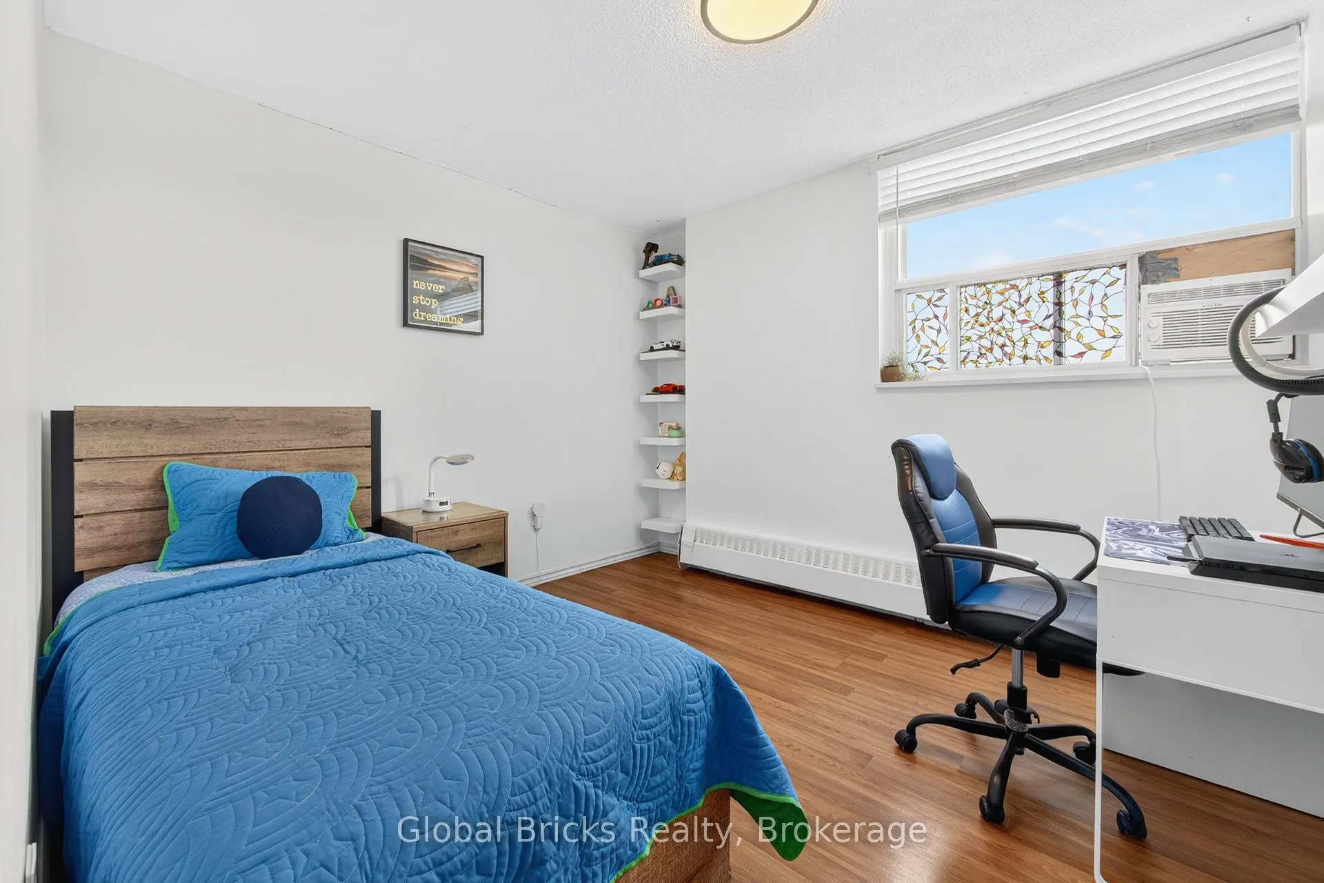 380 Dixon Road, #1904