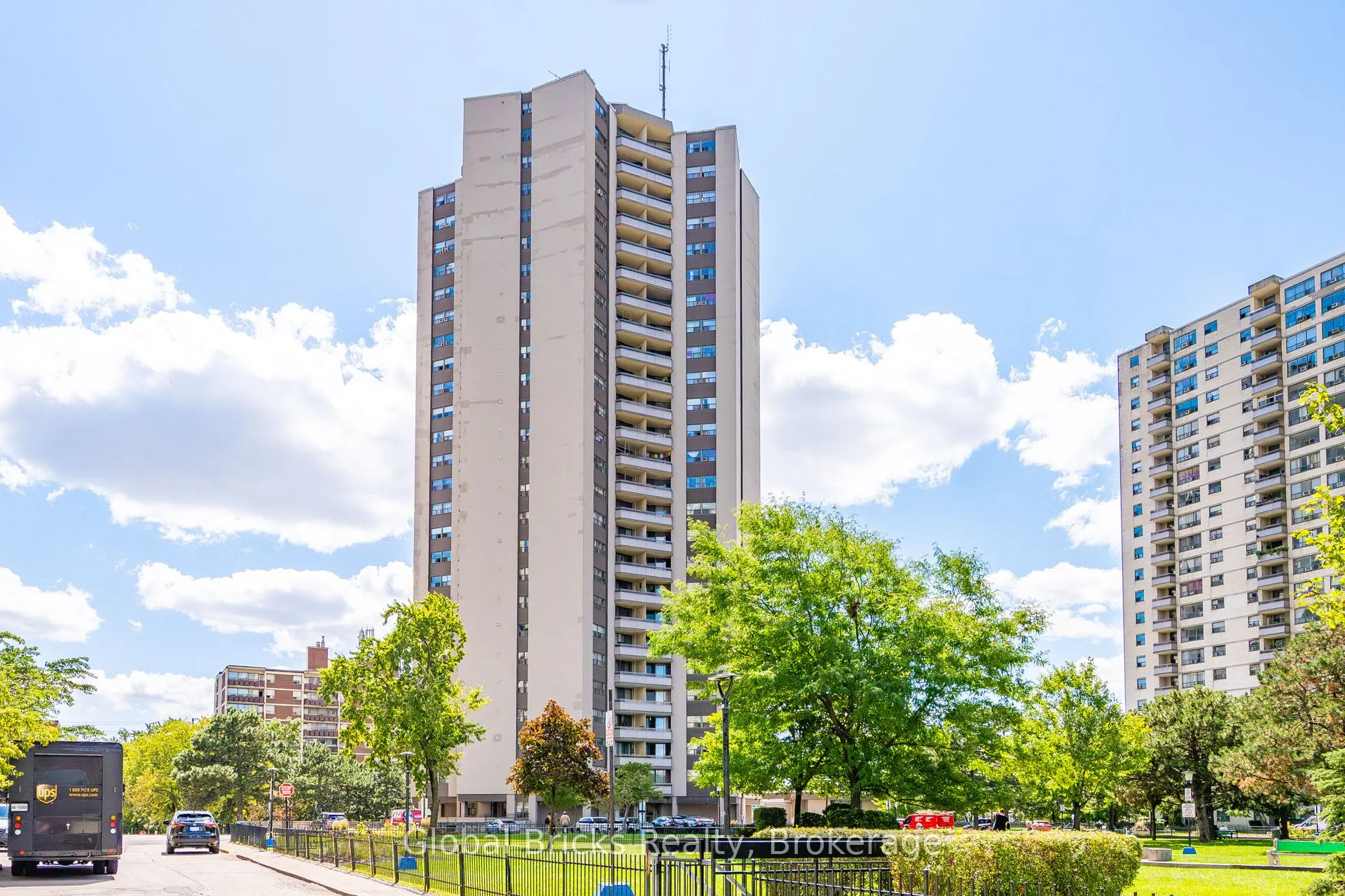 380 Dixon Road, #1904