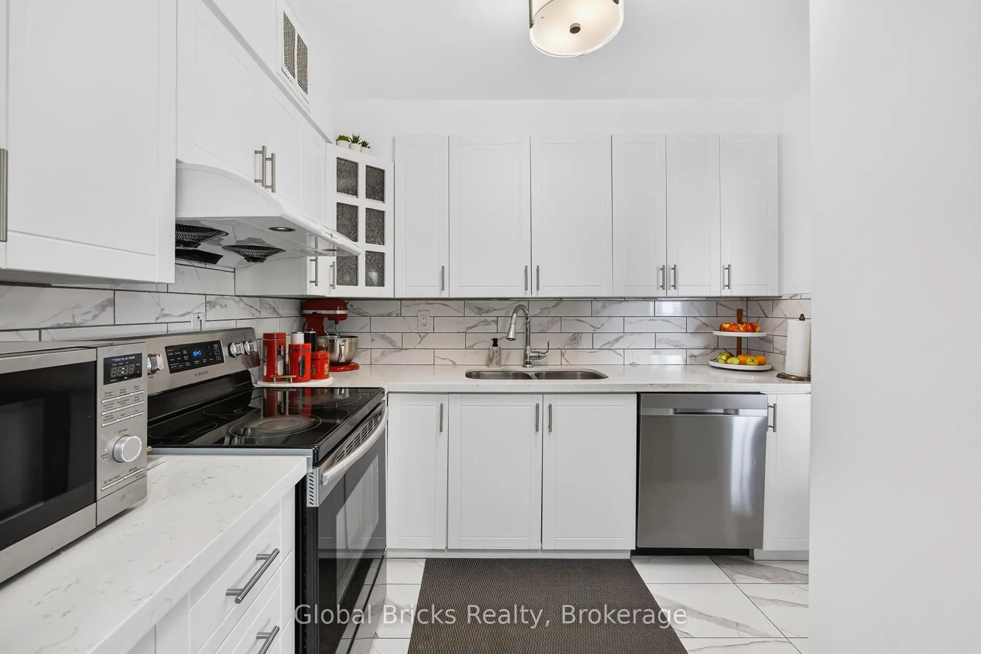 380 Dixon Road, #1904