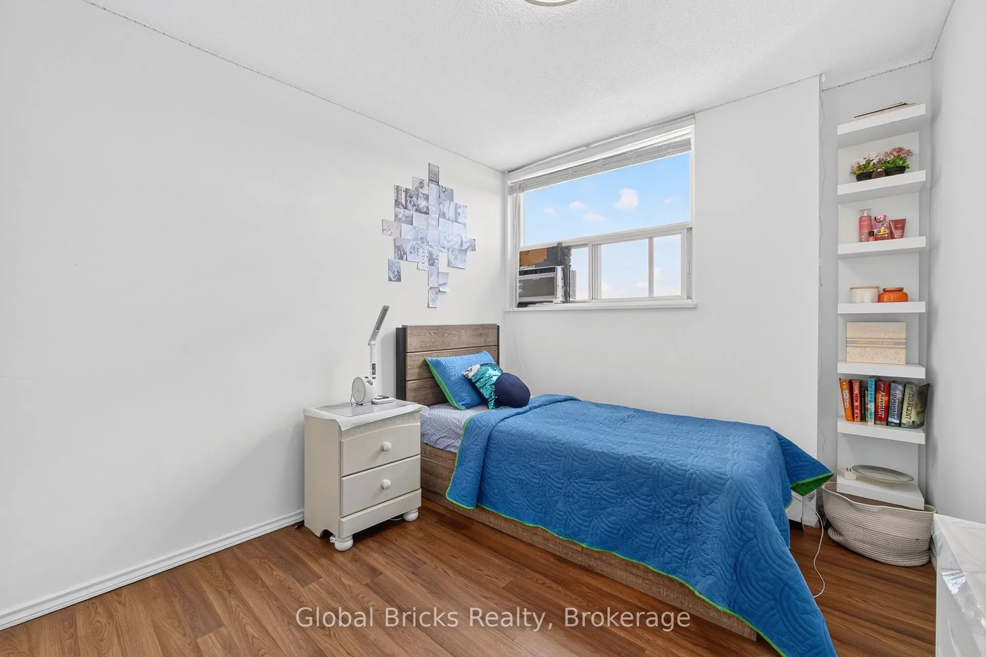 380 Dixon Road, #1904
