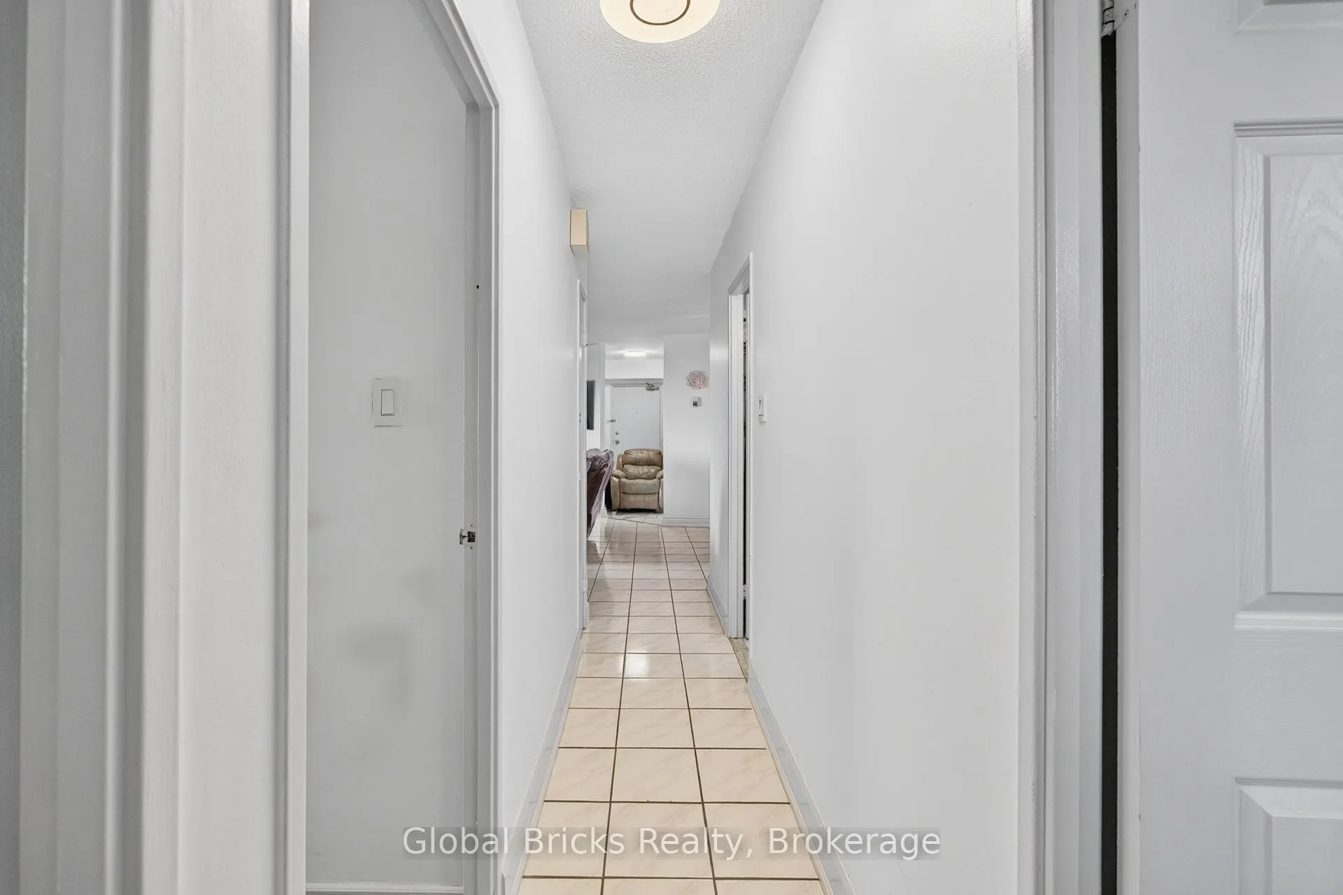 380 Dixon Road, #1904