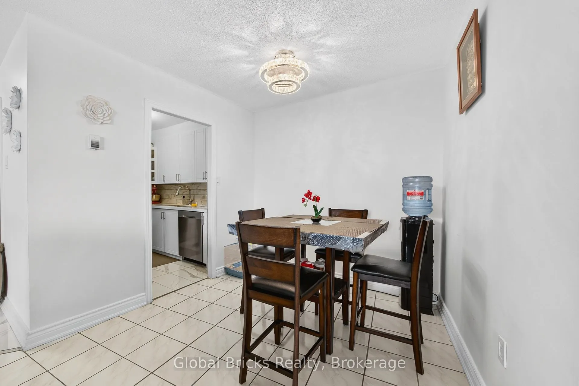 380 Dixon Road, #1904