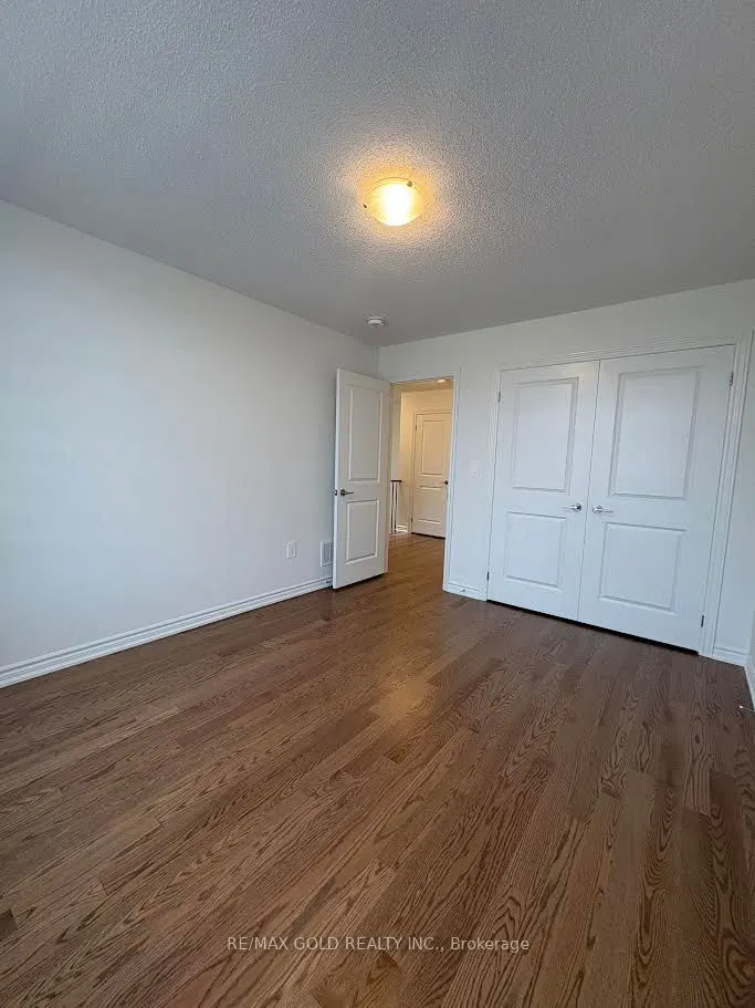 315 Bergamot Avenue