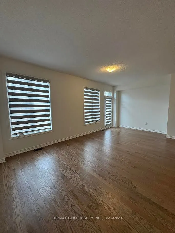315 Bergamot Avenue