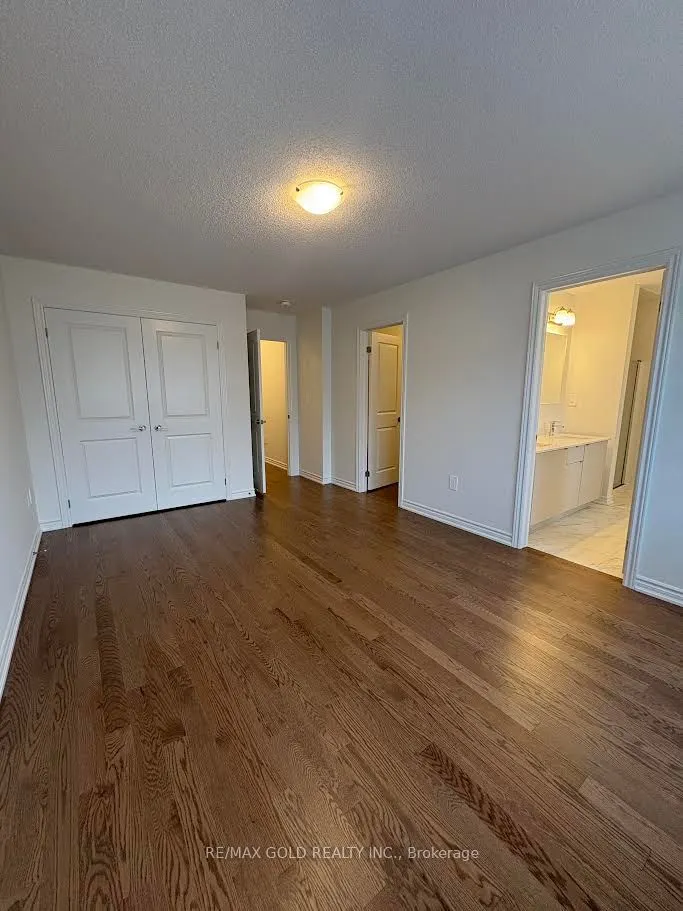 315 Bergamot Avenue