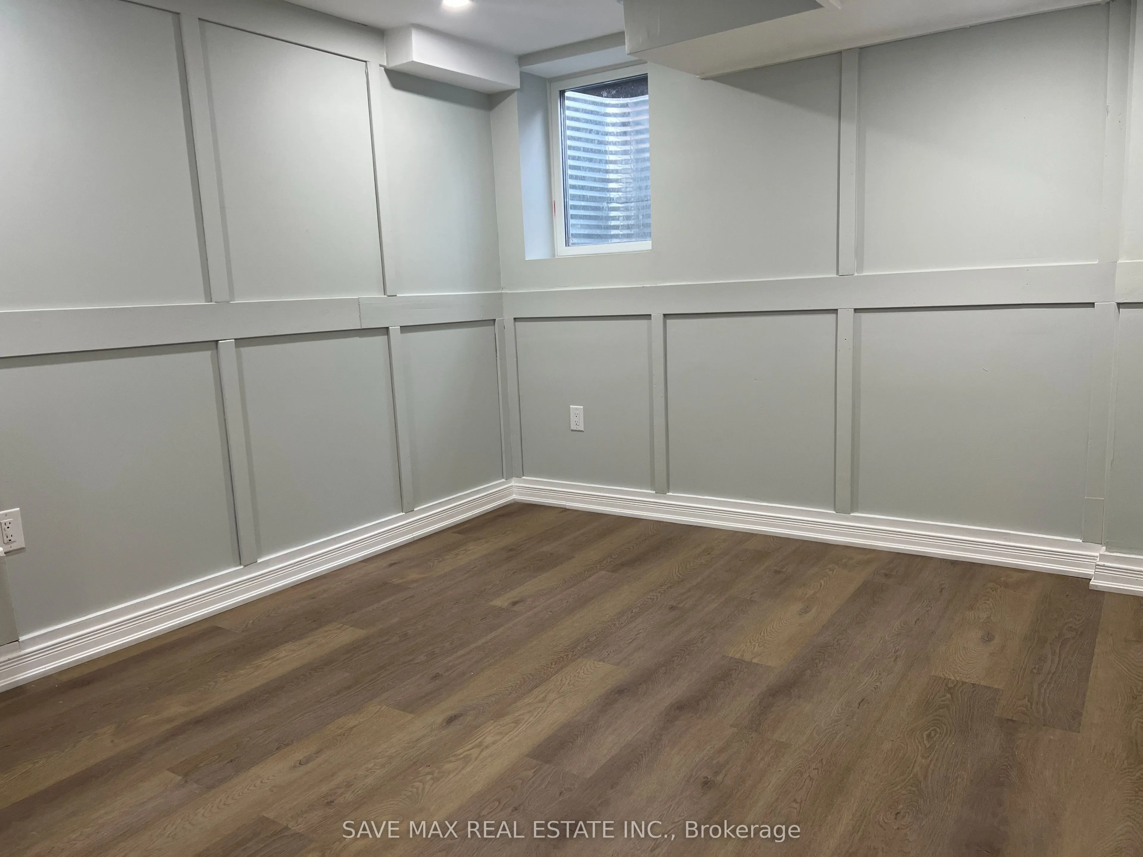1176 Houston Drive