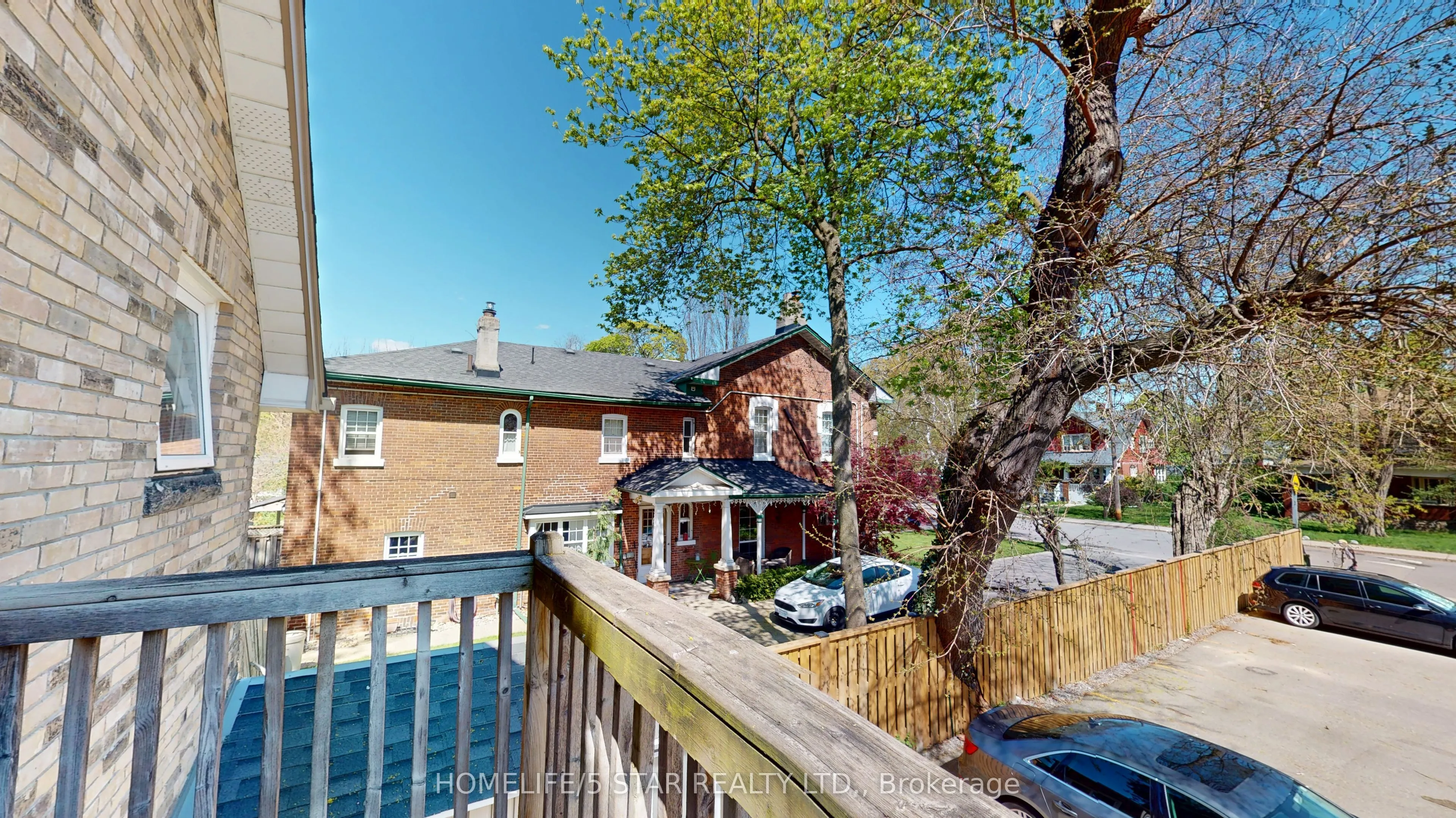 75 Rosemount Avenue, #2B