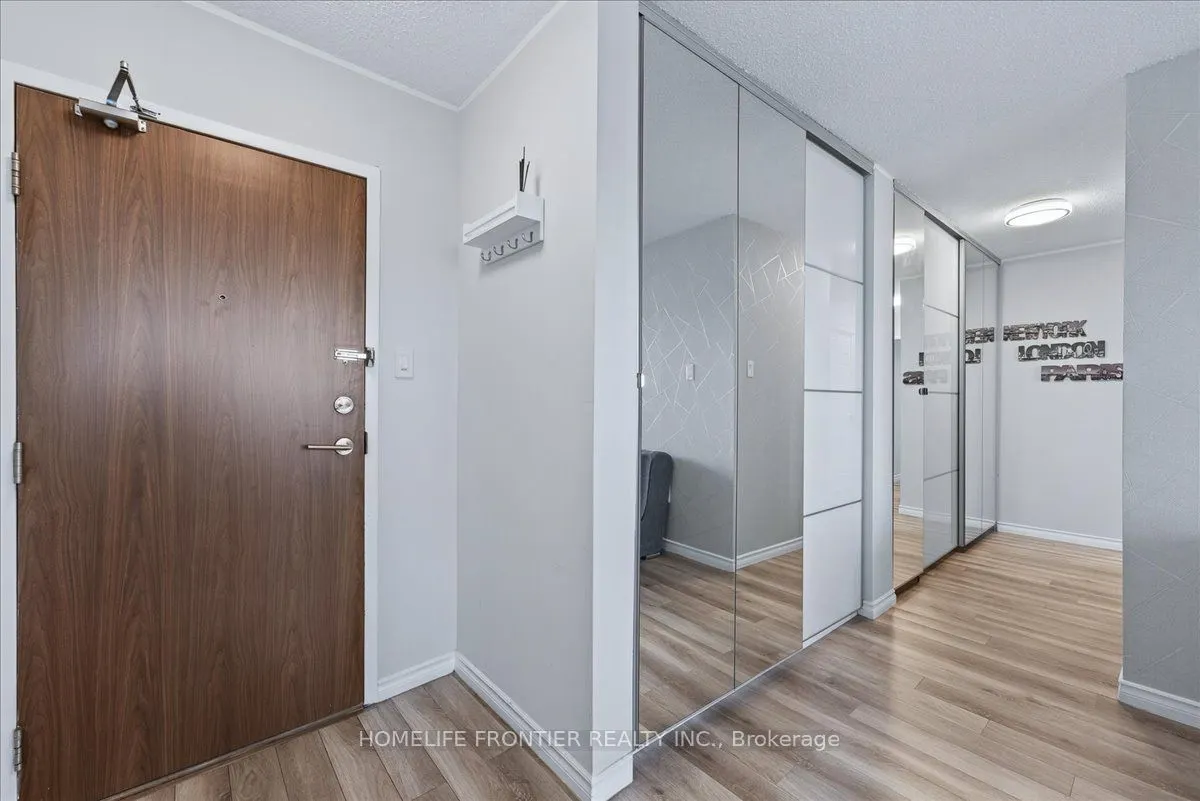 2301 Derry Road W, #605