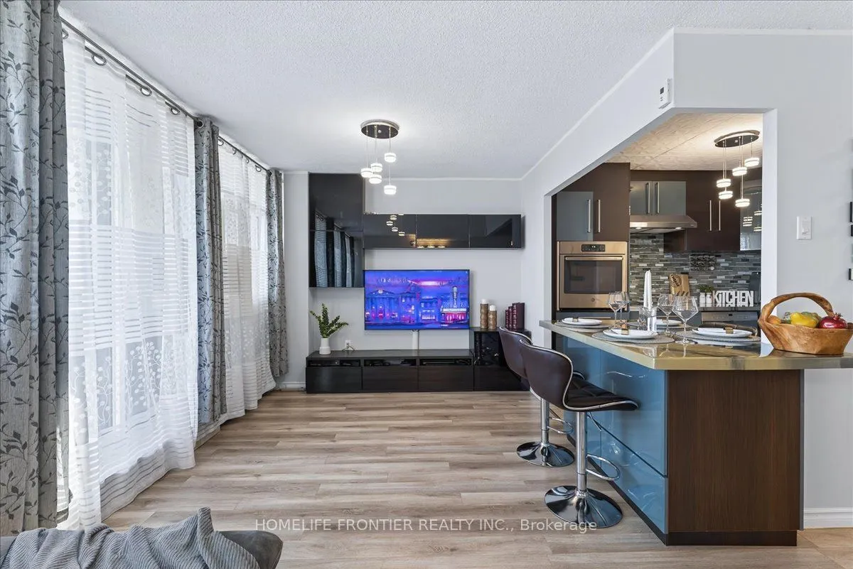 2301 Derry Road W, #605