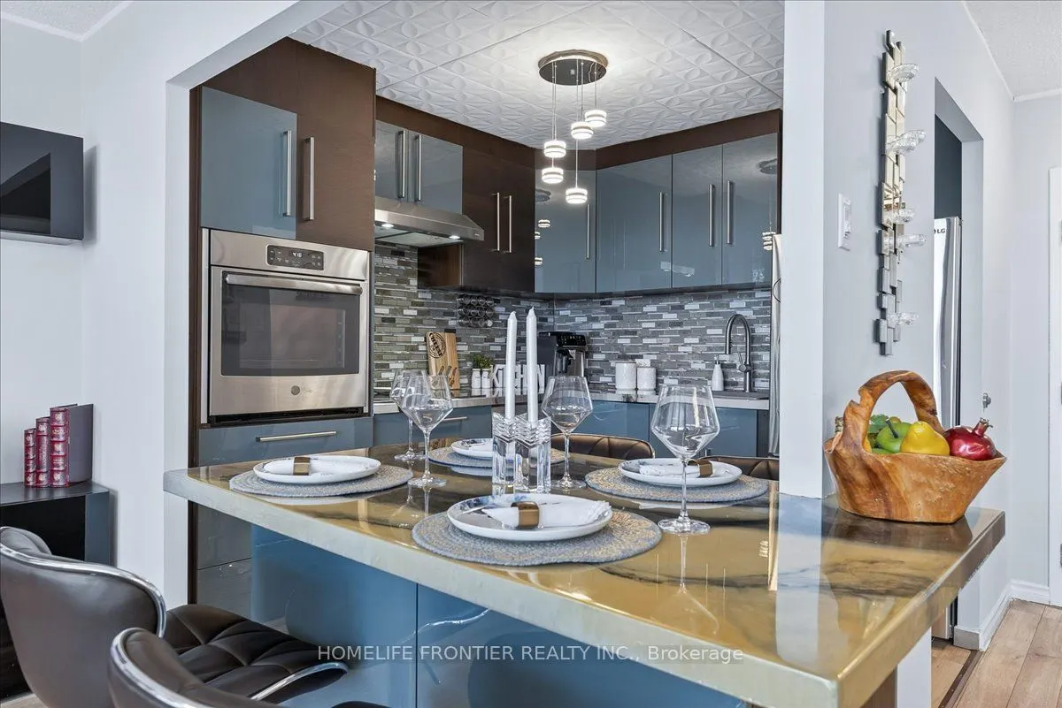 2301 Derry Road W, #605