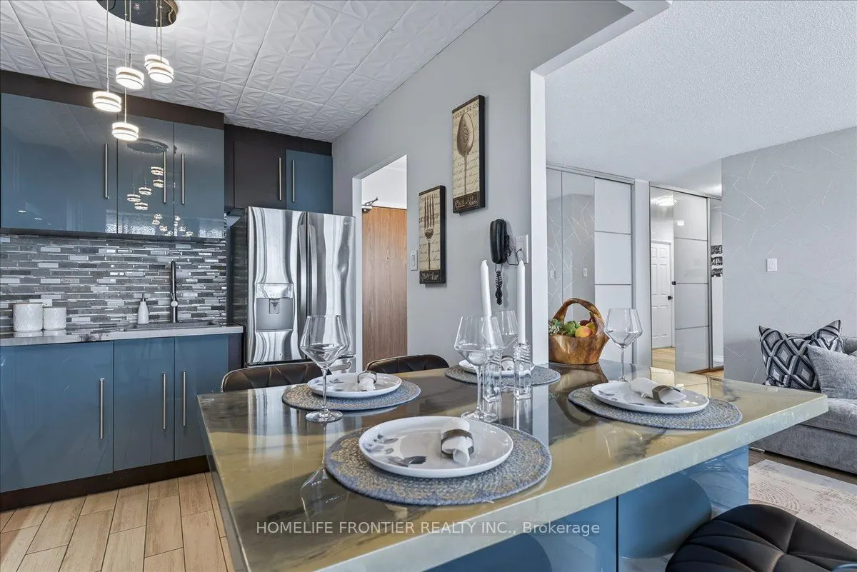 2301 Derry Road W, #605