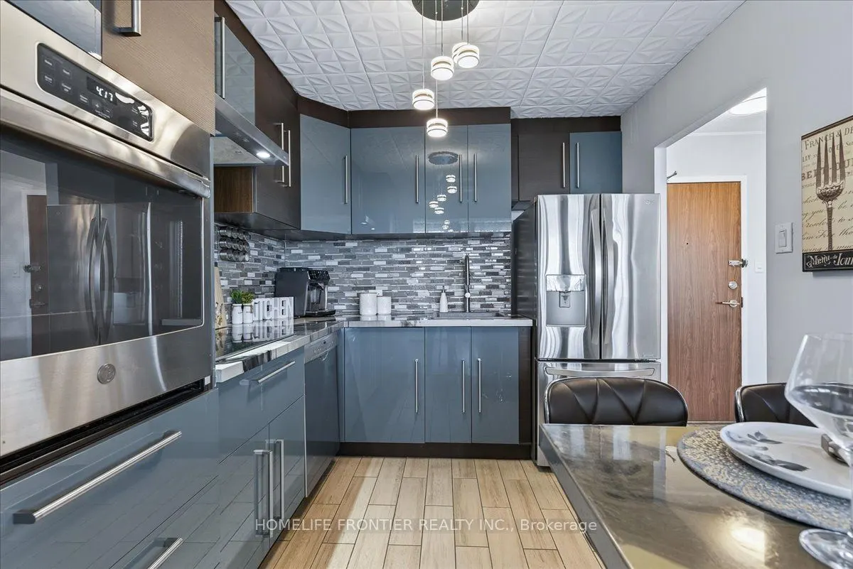 2301 Derry Road W, #605