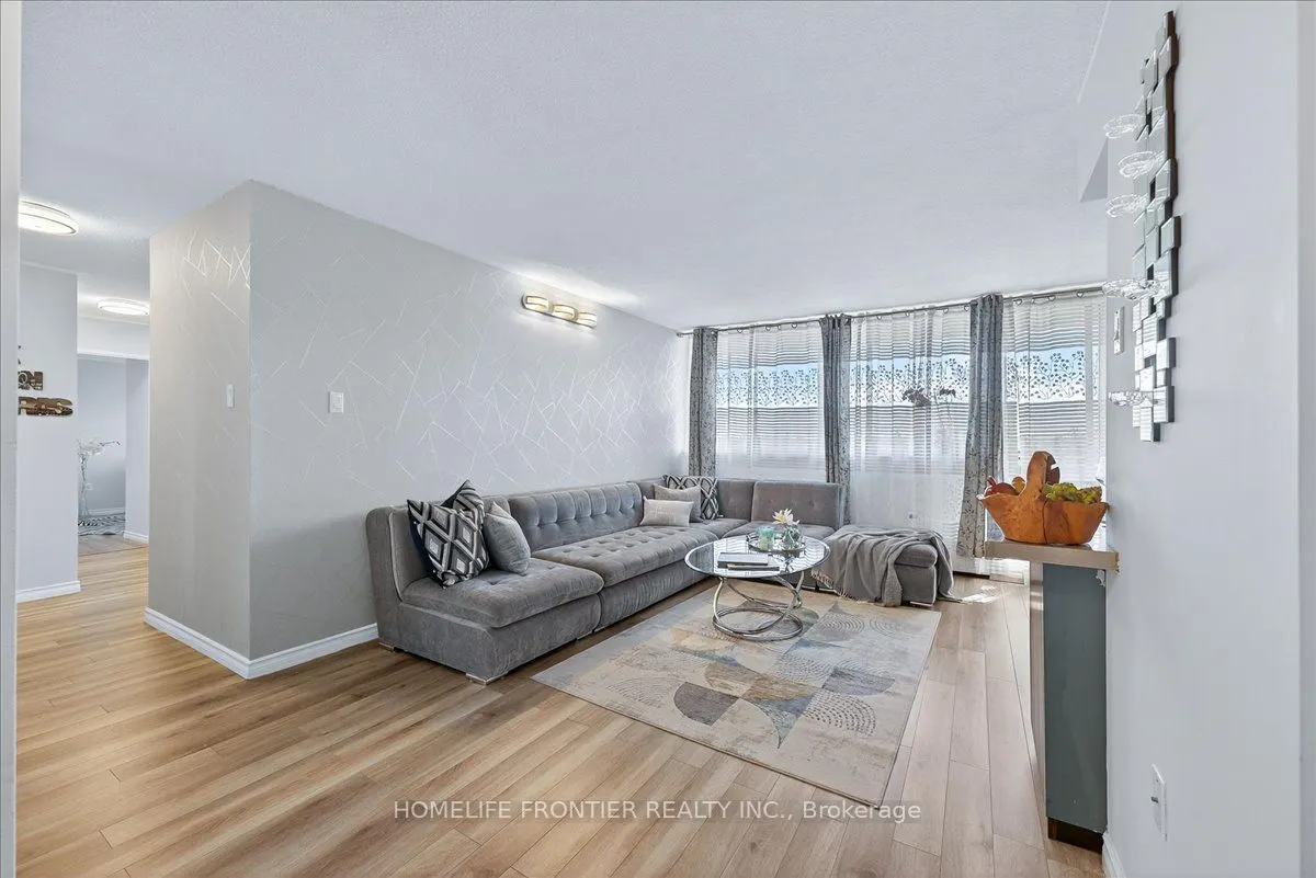 2301 Derry Road W, #605