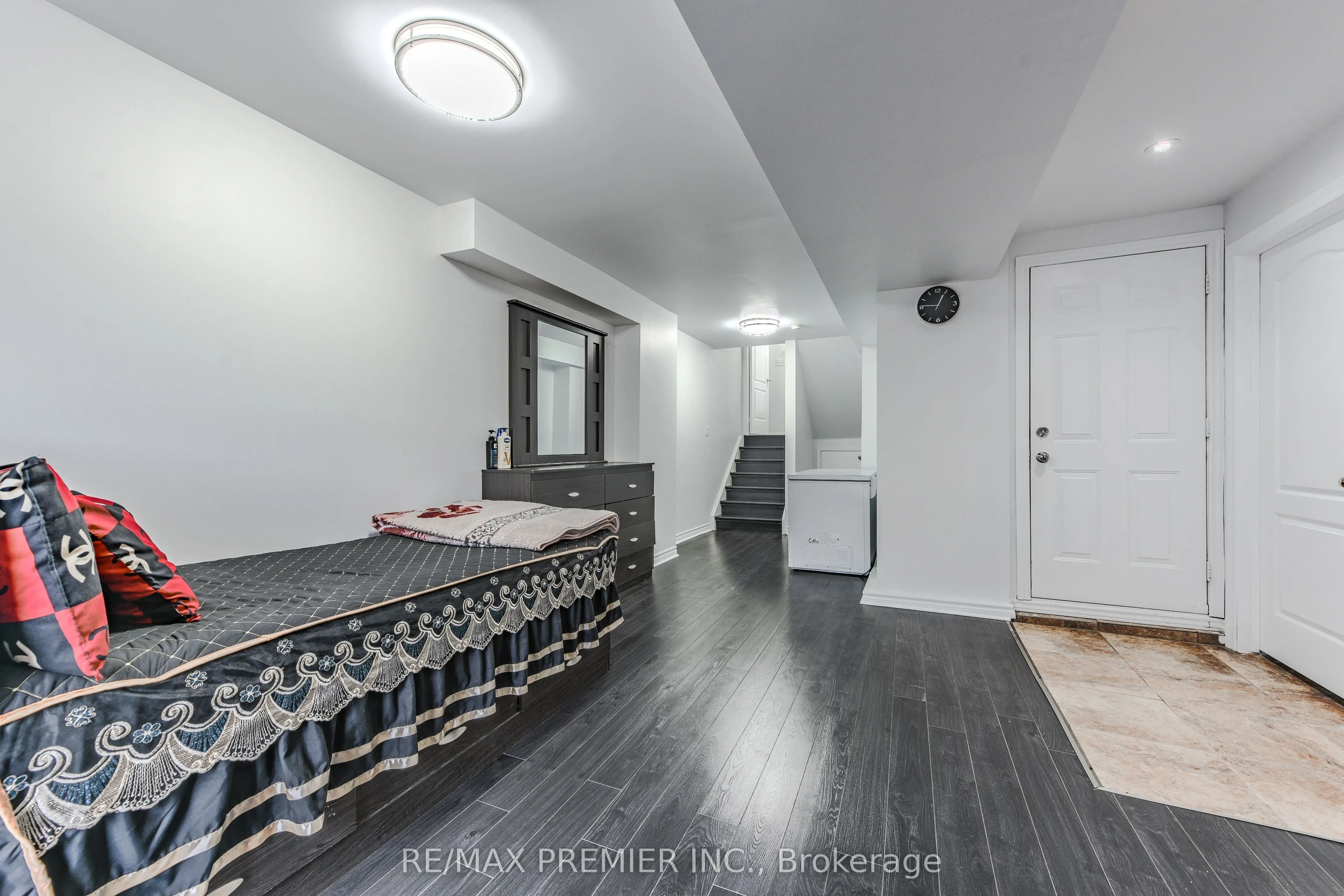 77 Wilmont Court