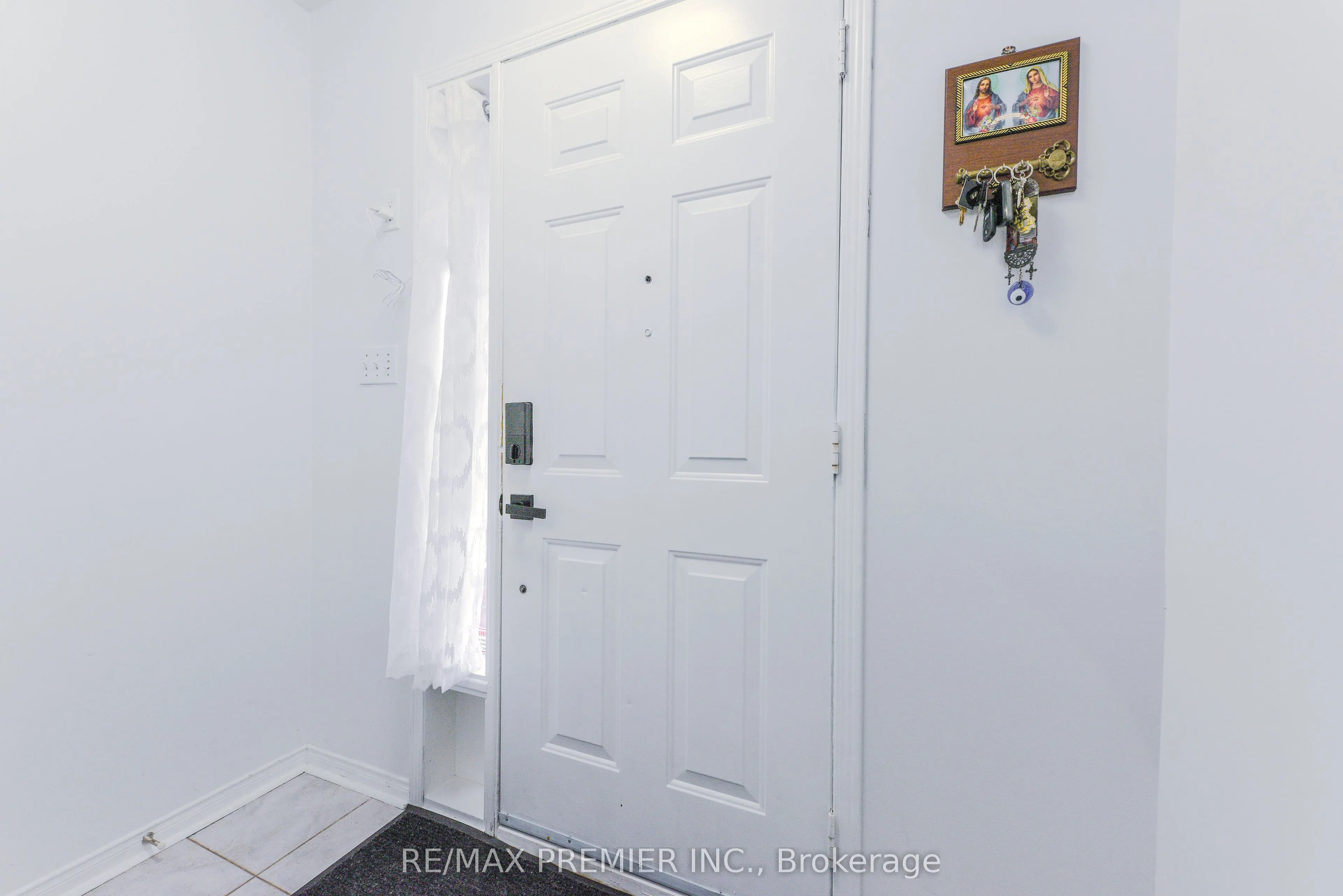 77 Wilmont Court