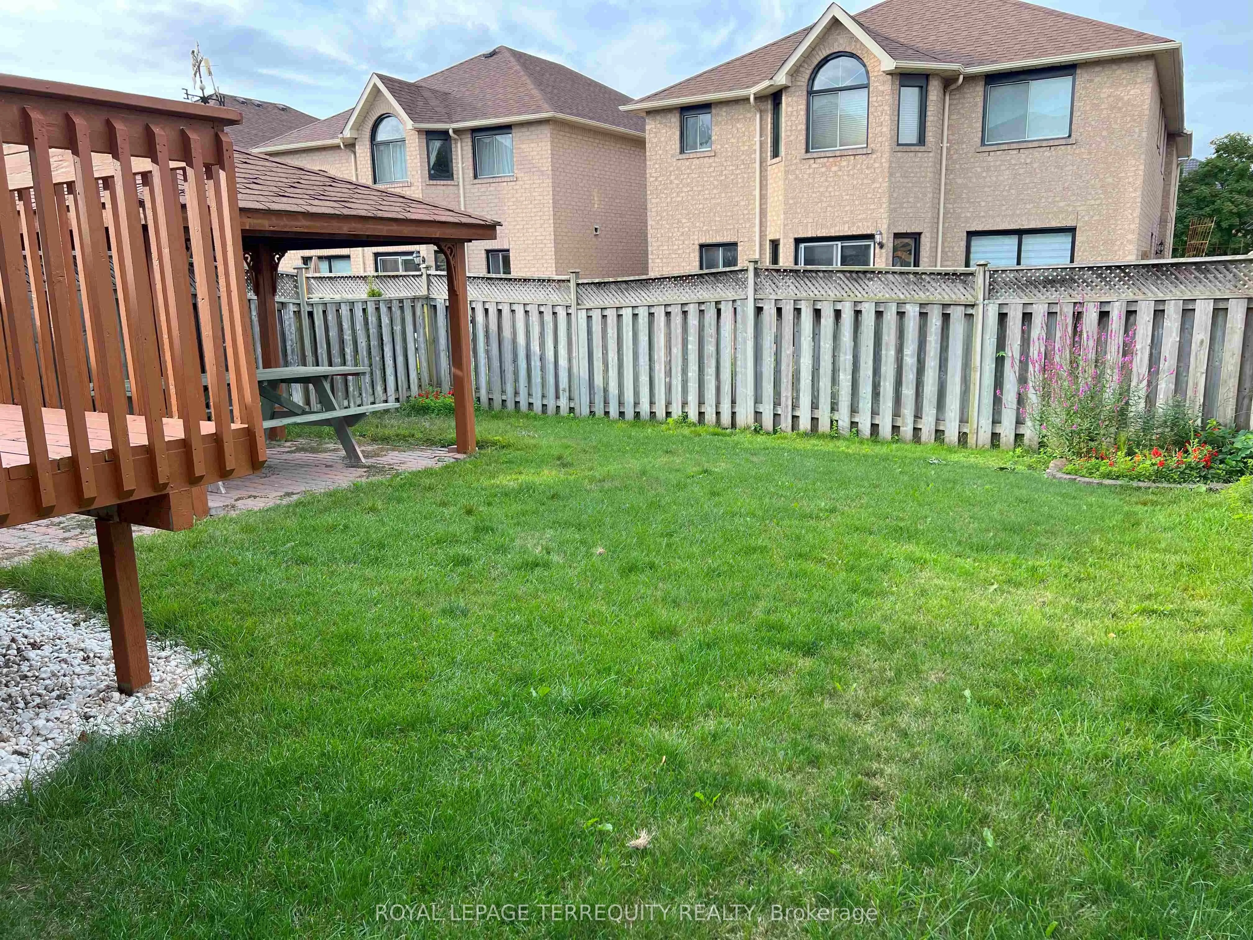 5252 Willowside Court