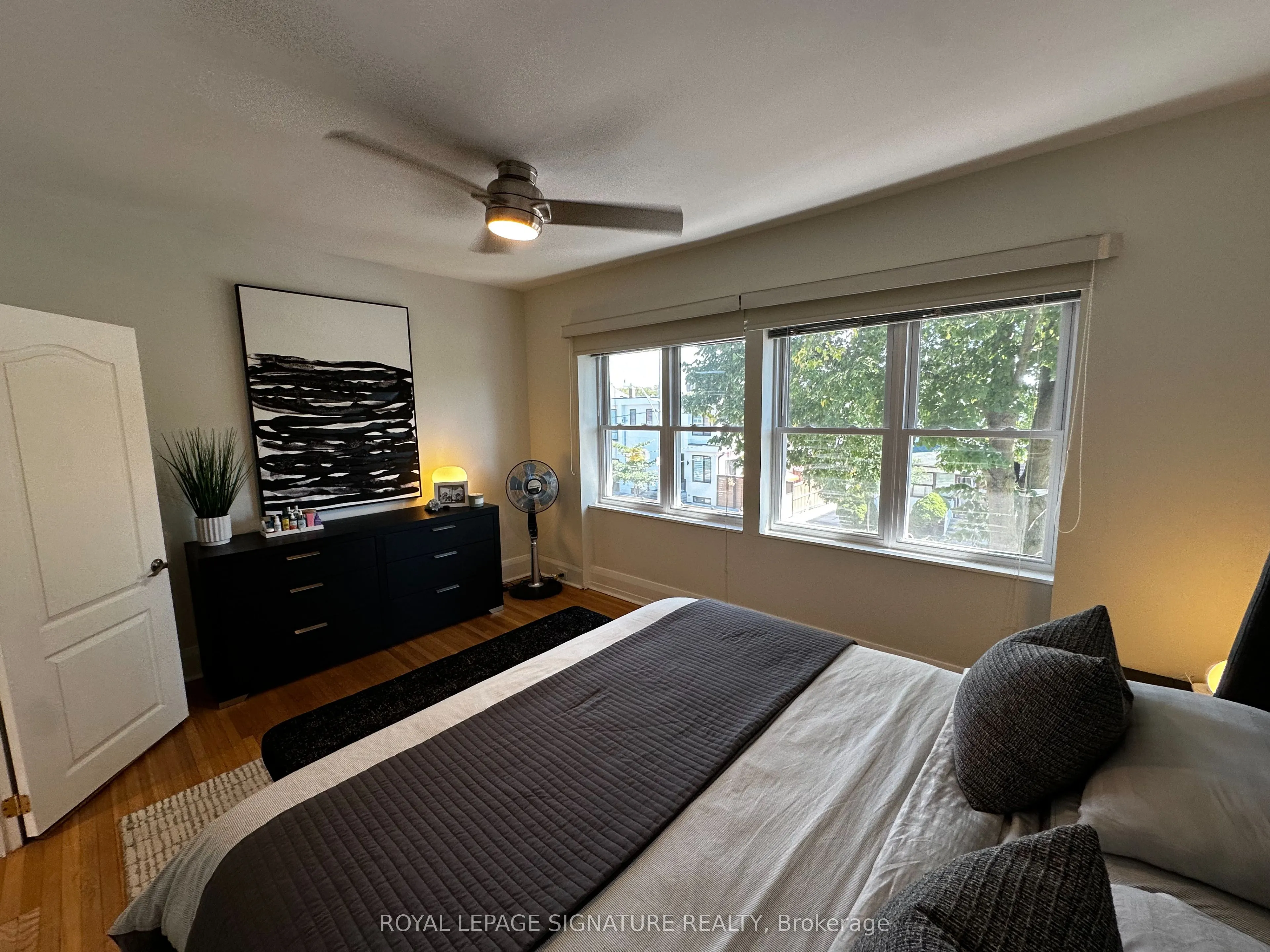 198 Earlscourt Avenue, #Upper