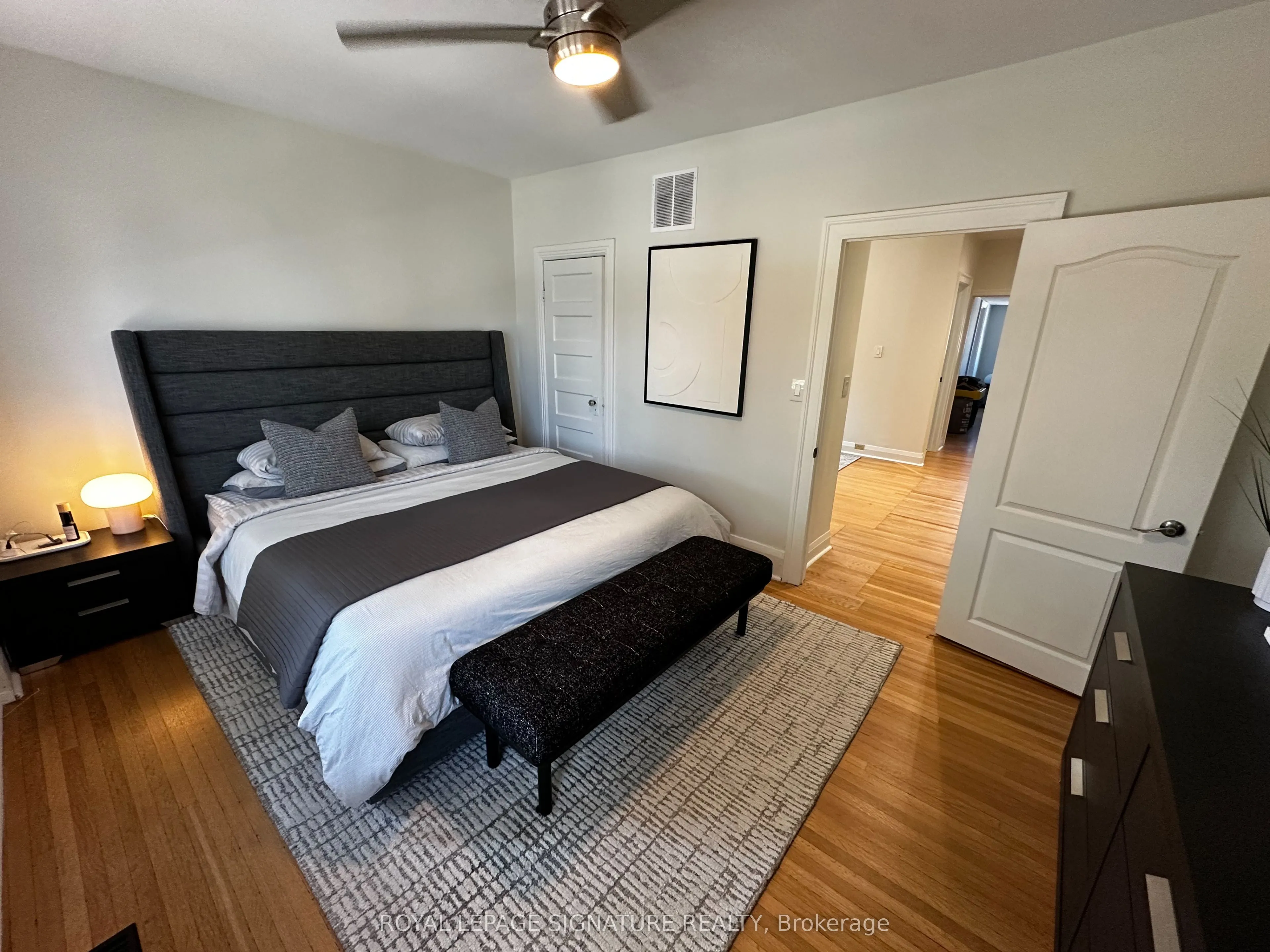 198 Earlscourt Avenue, #Upper