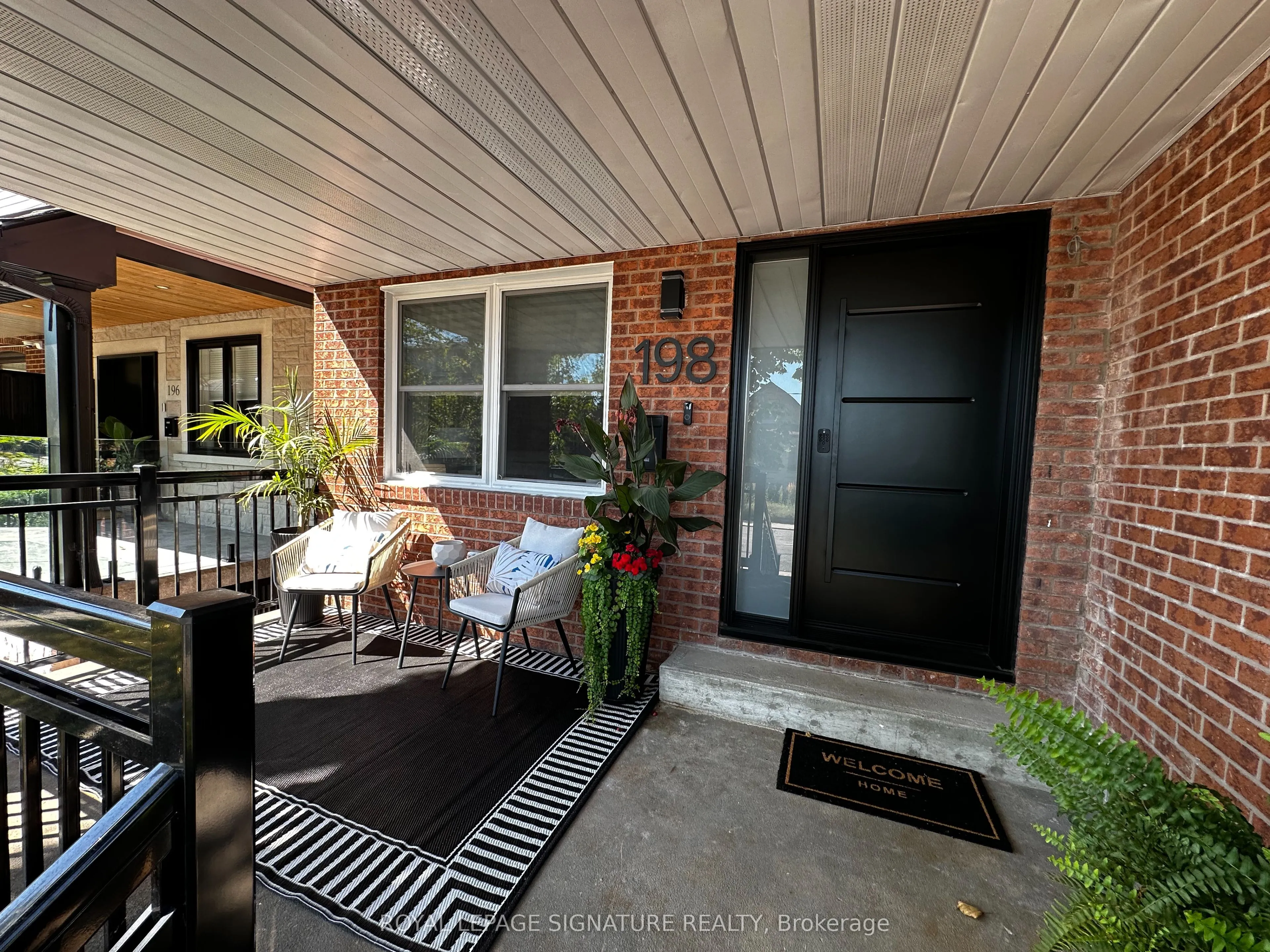 198 Earlscourt Avenue, #Upper