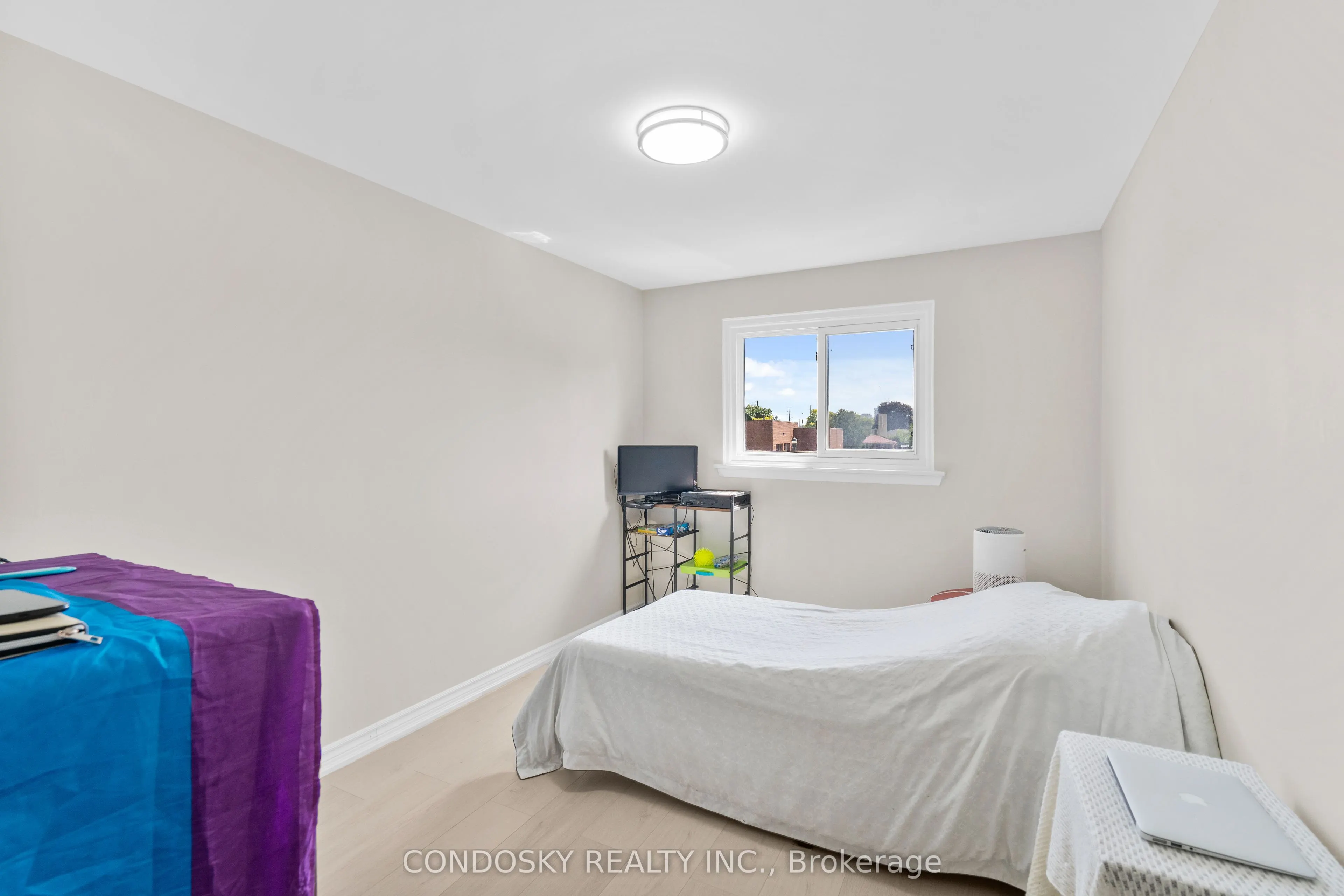 42 Village Court, #21