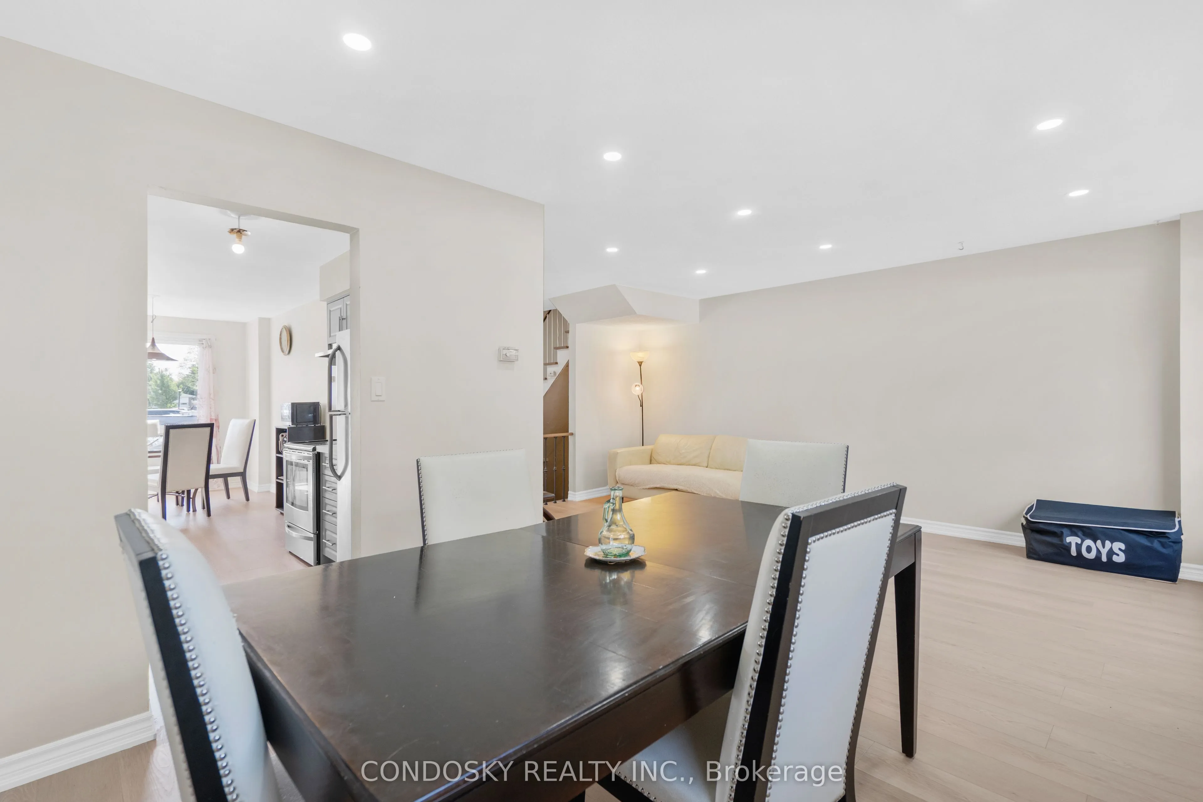 42 Village Court, #21