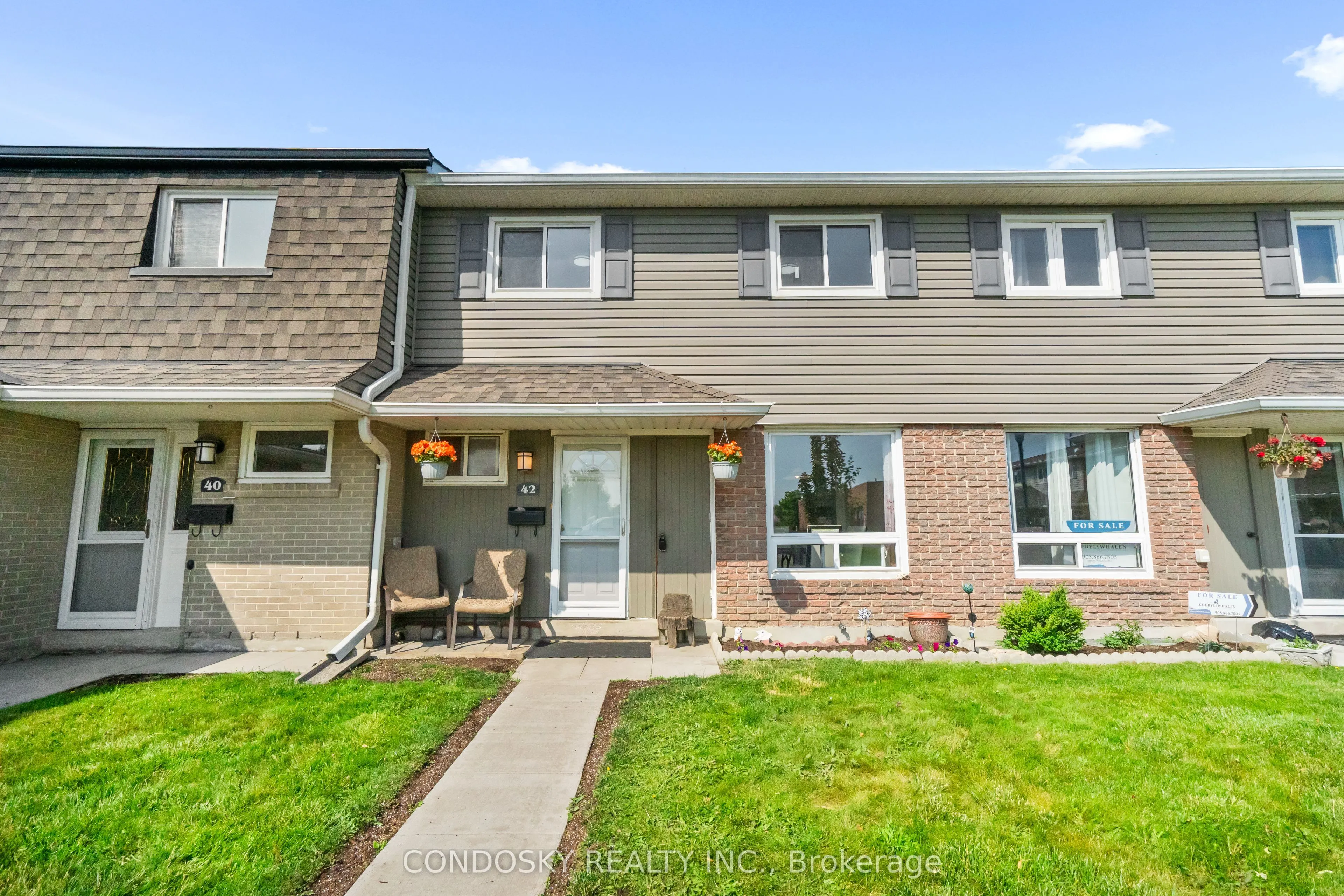 42 Village Court, #21
