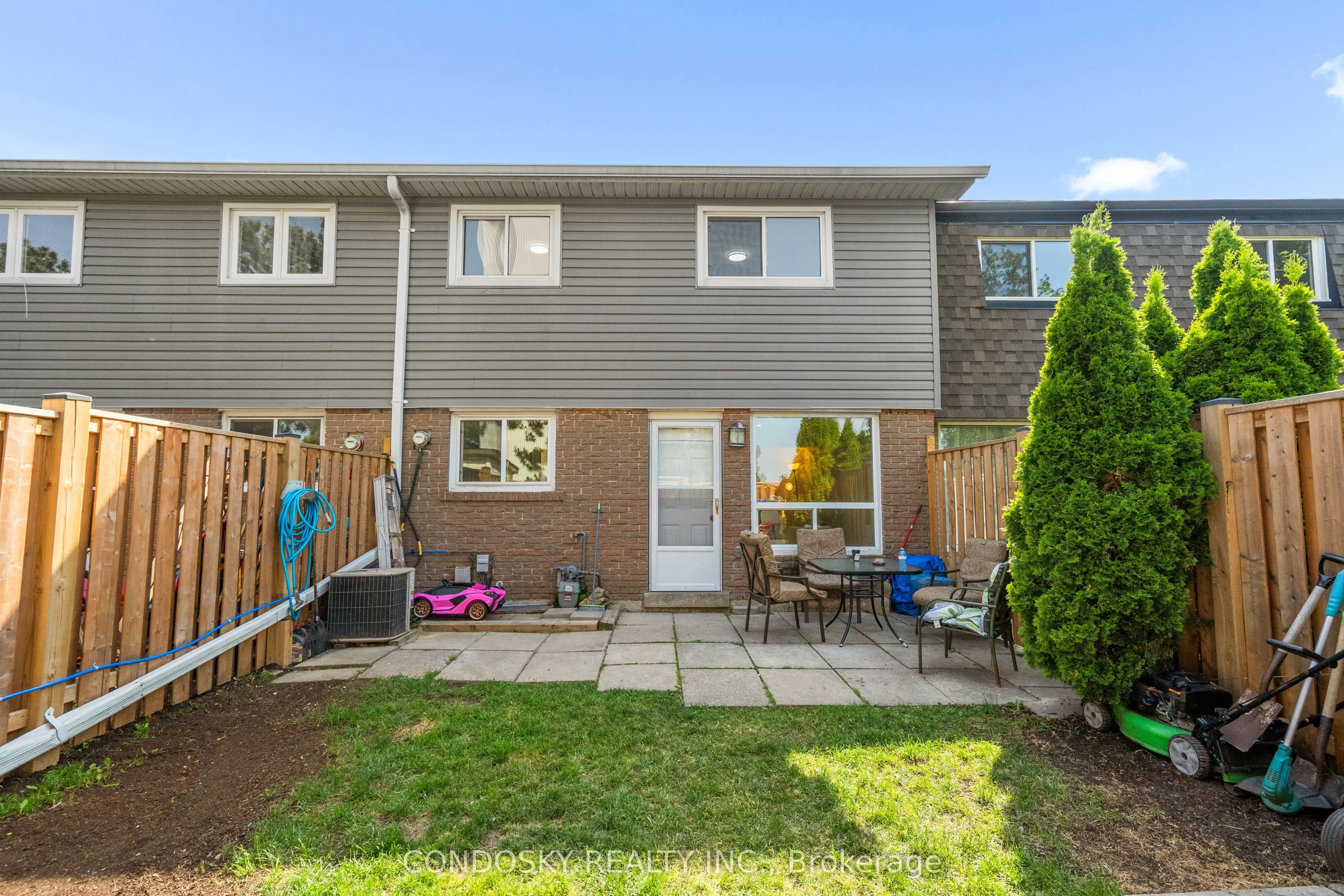 42 Village Court, #21