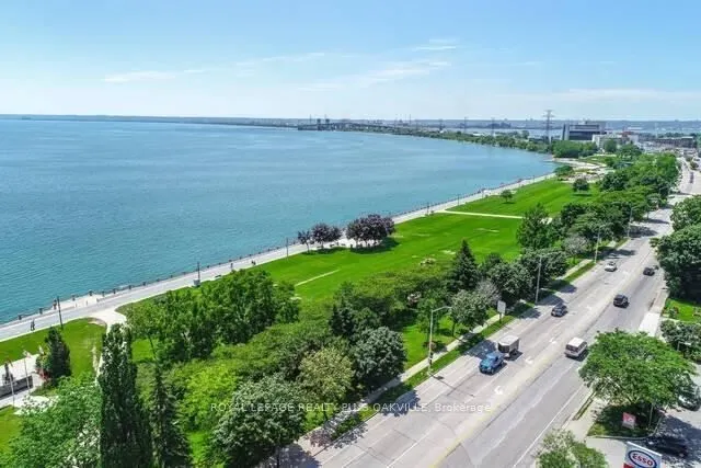 1225 North Shore Boulevard E, #104