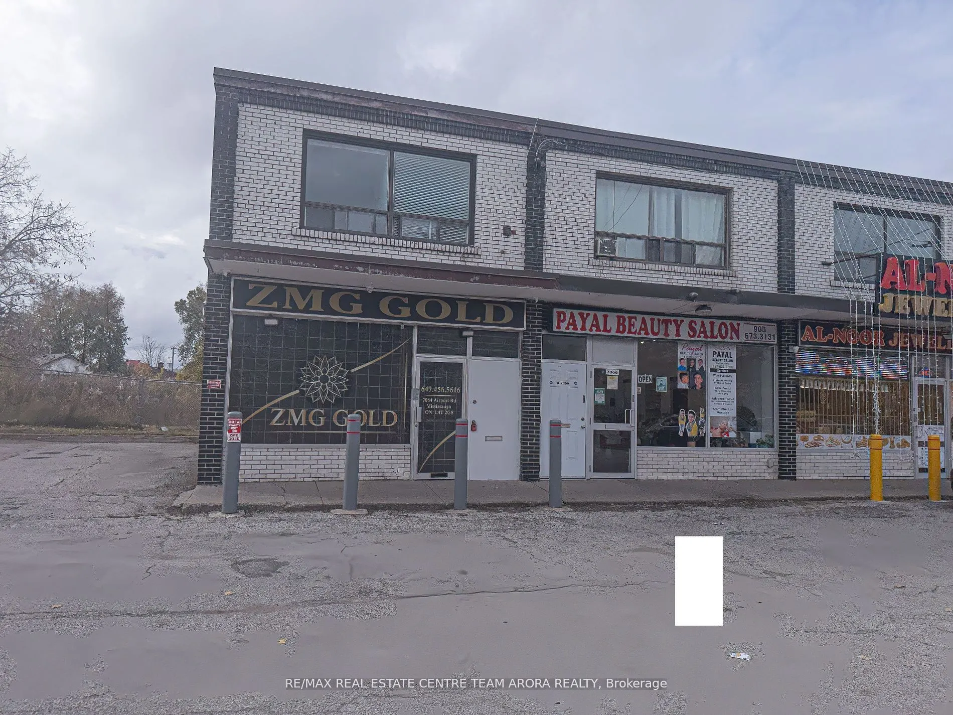 7064 Airport Road
