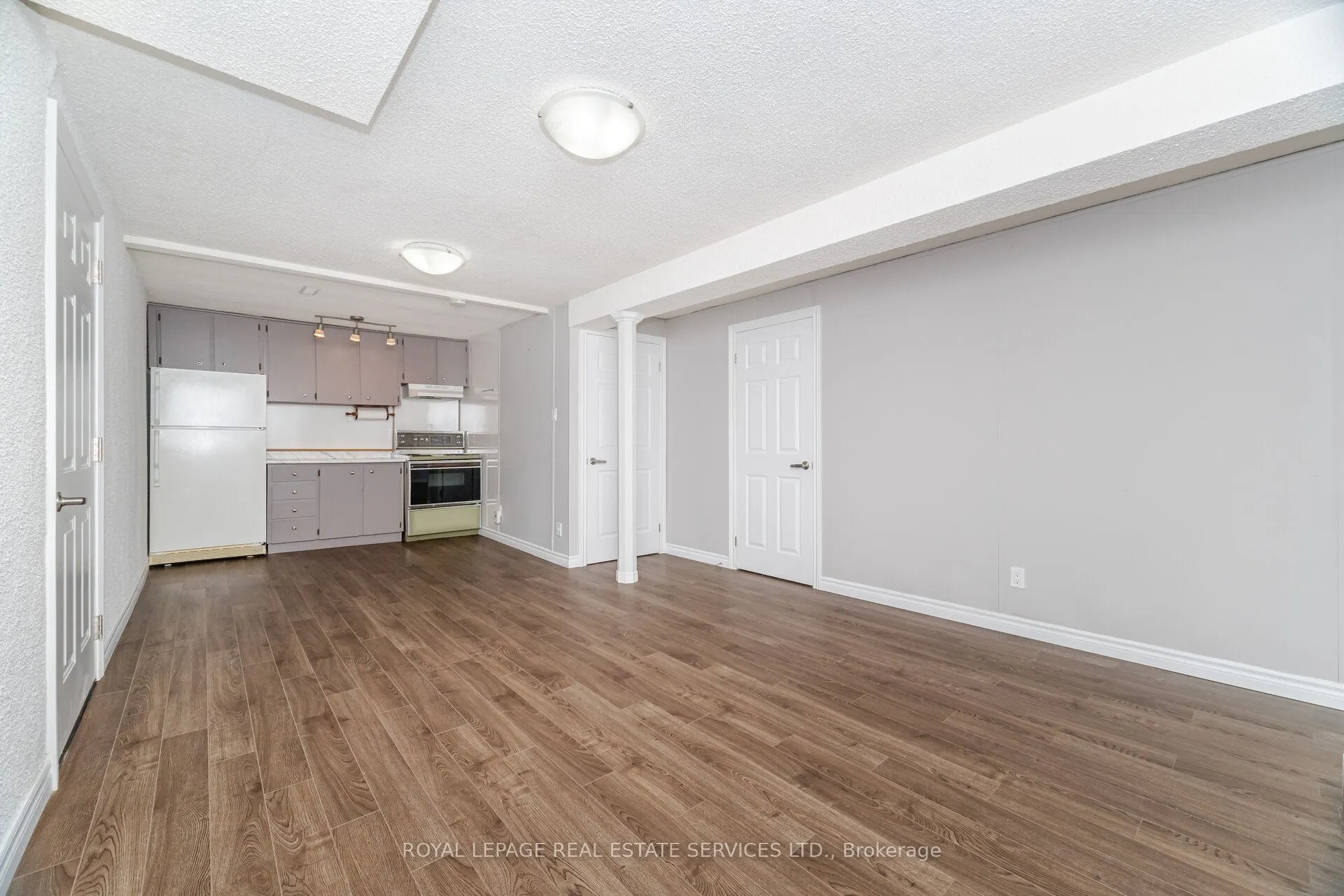 518 Vanguard Crescent
