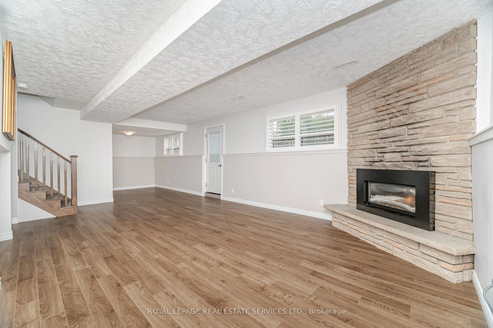 518 Vanguard Crescent