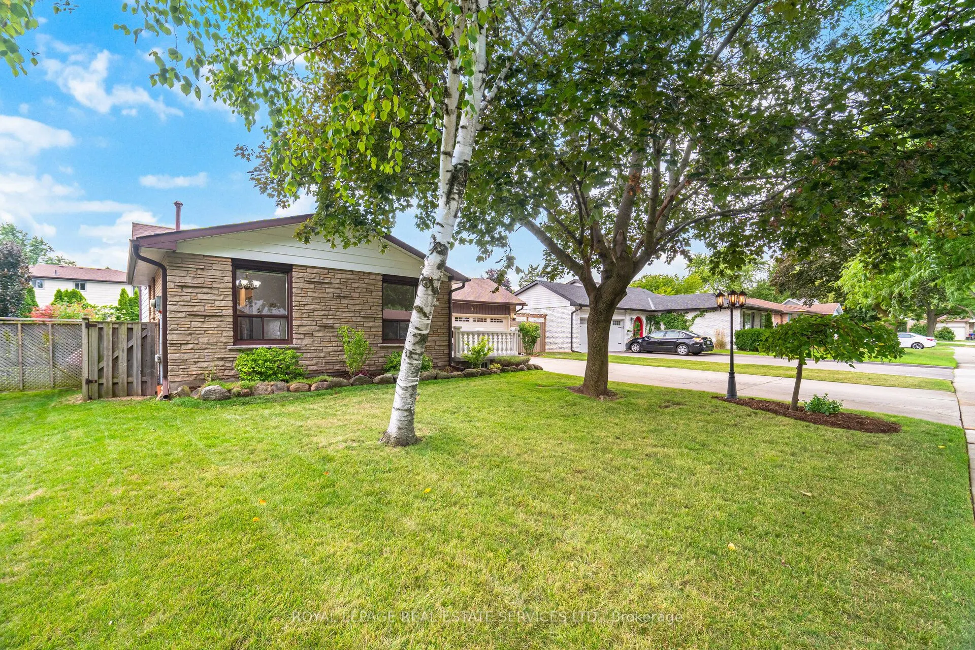 518 Vanguard Crescent