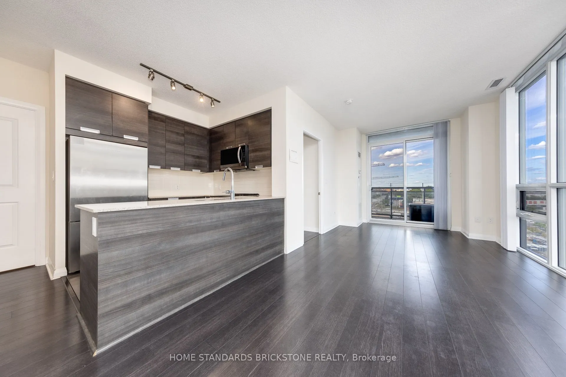 5033 Four Springs Avenue, #719