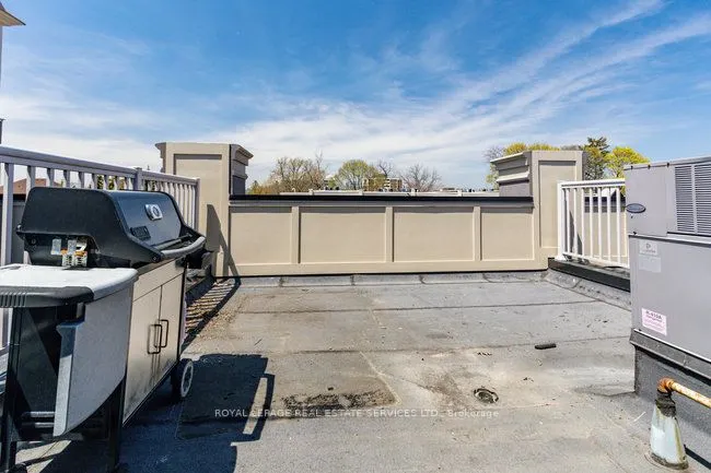 99 Brant Street, #9