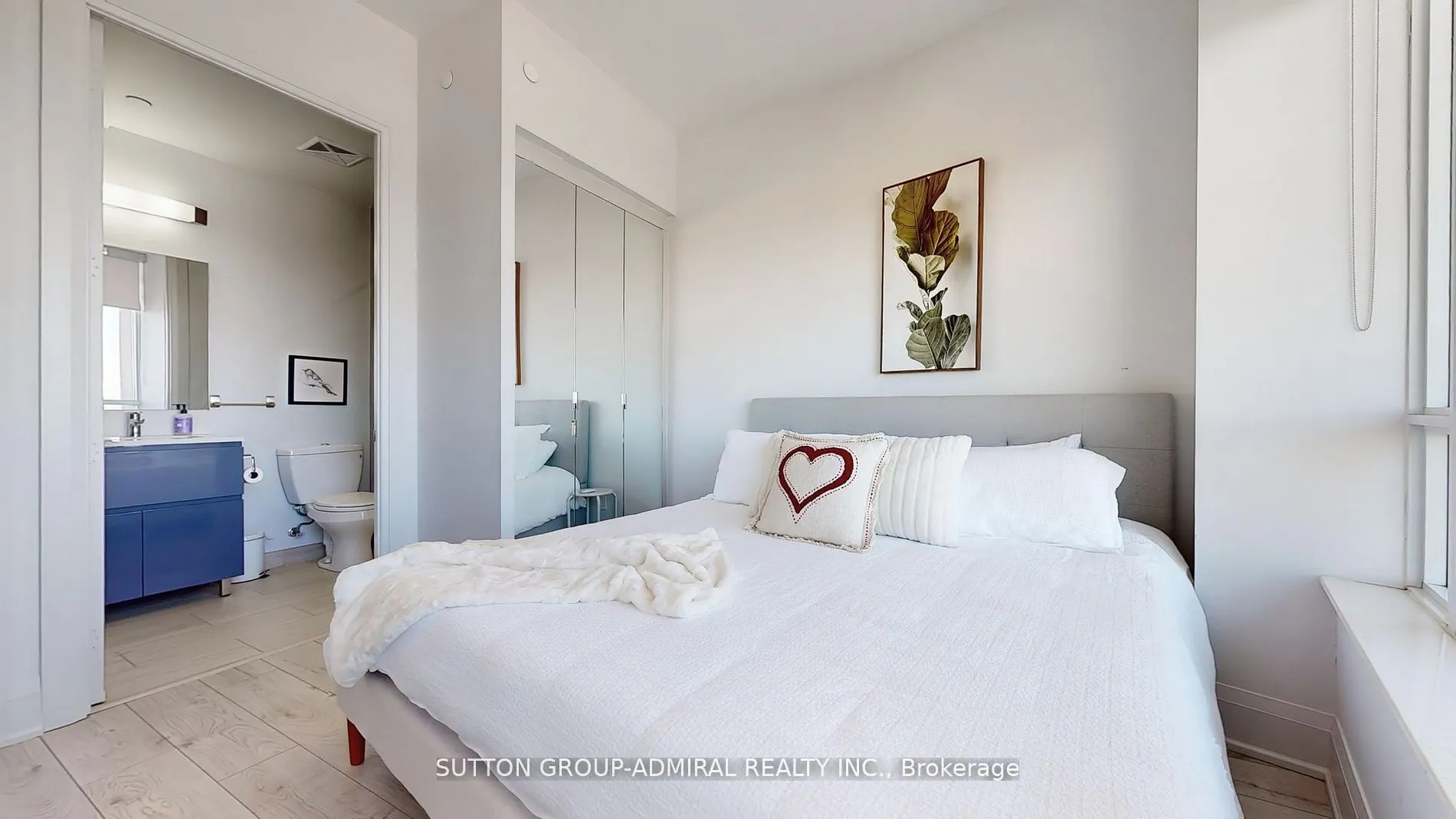 36 Park Lawn Road, #4205