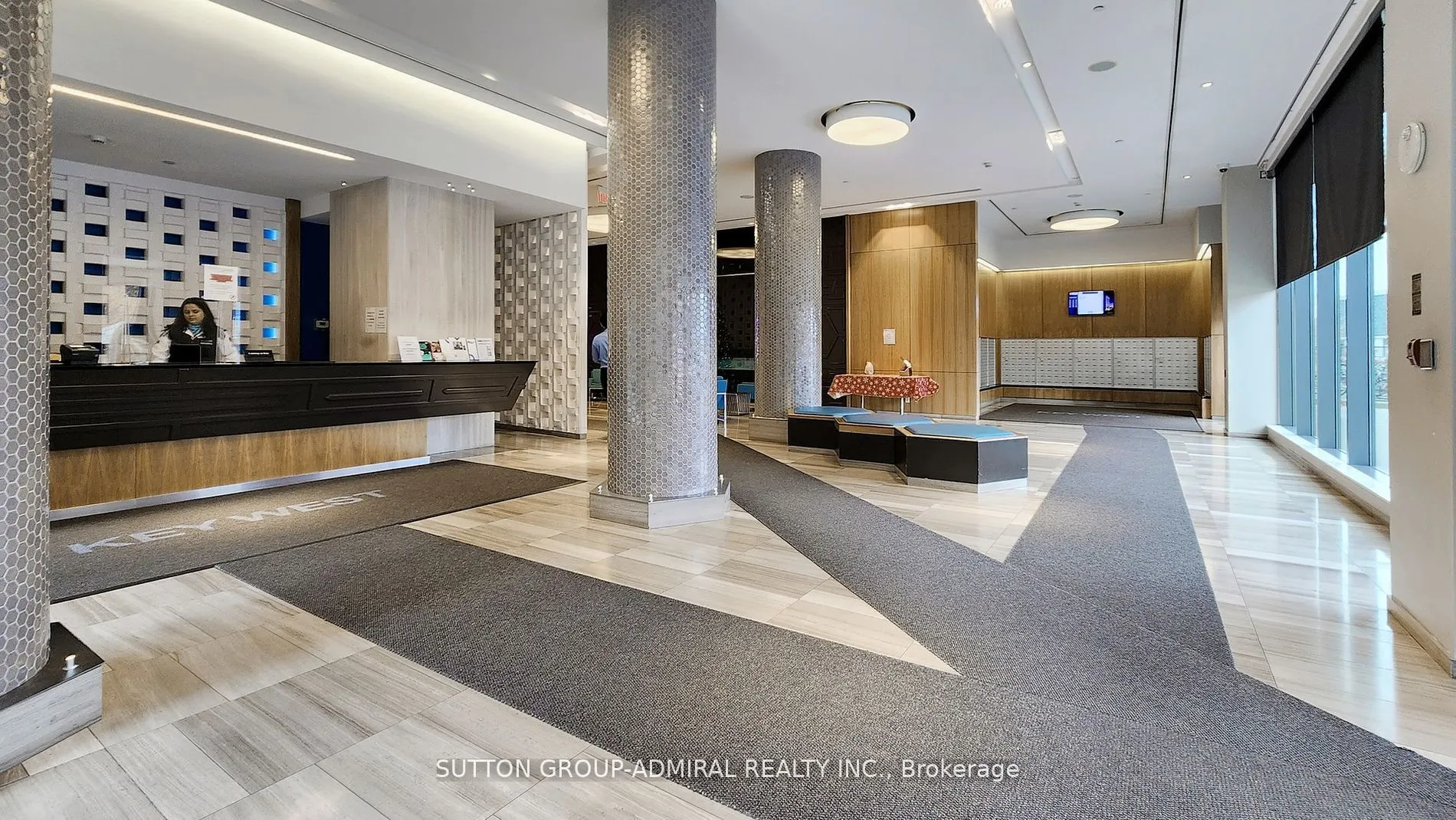 36 Park Lawn Road, #4205