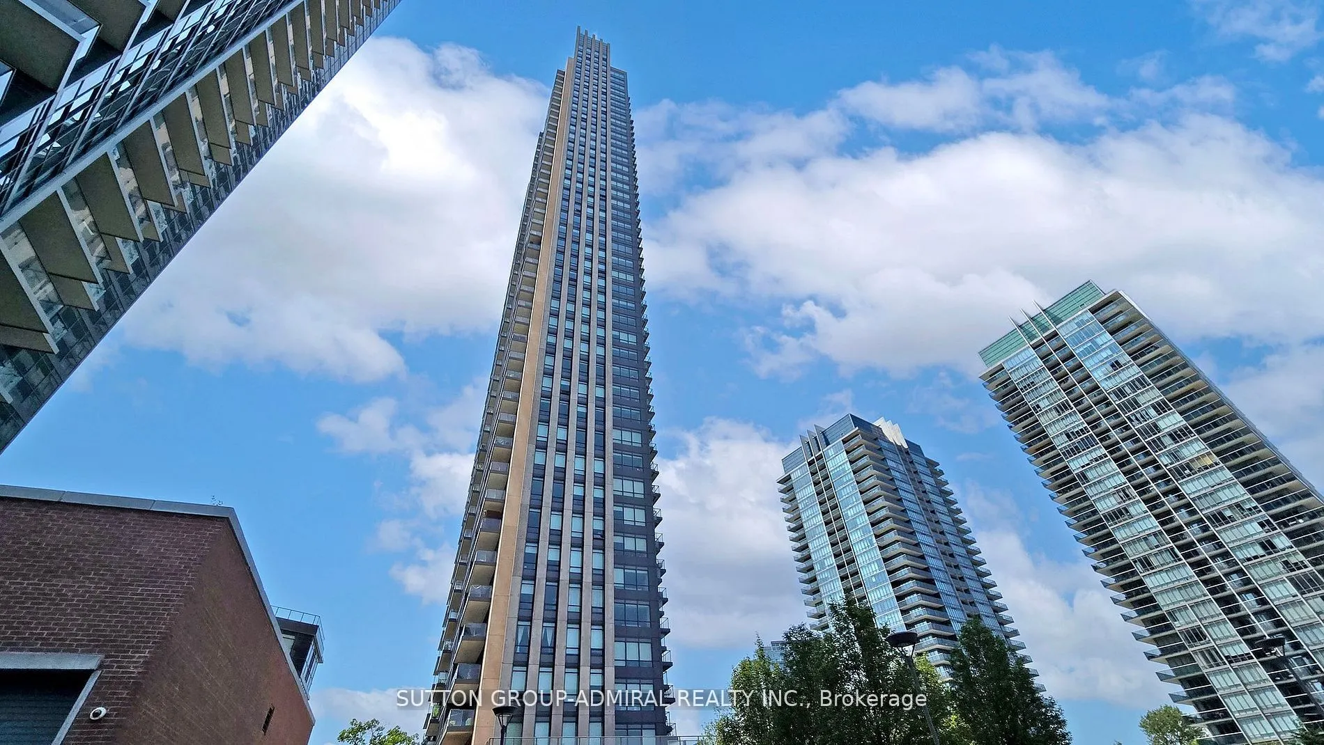 36 Park Lawn Road, #4205