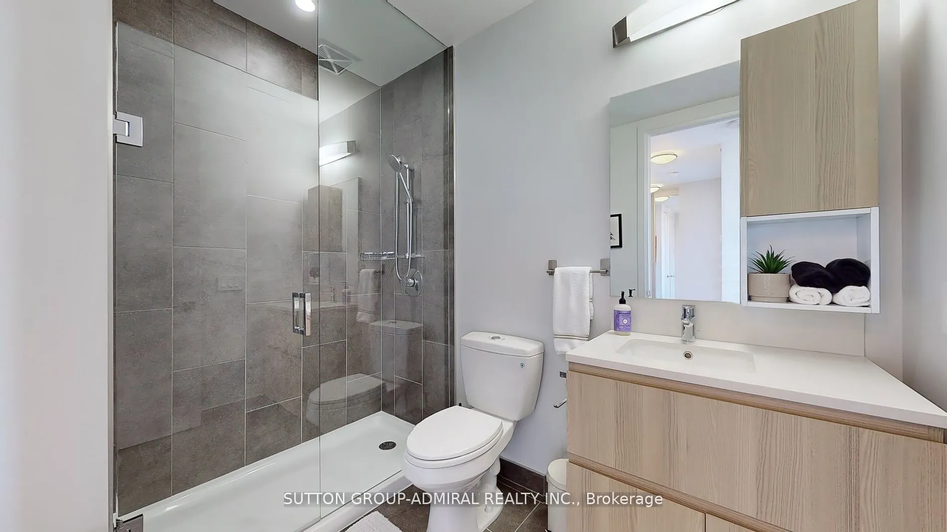 36 Park Lawn Road, #4205