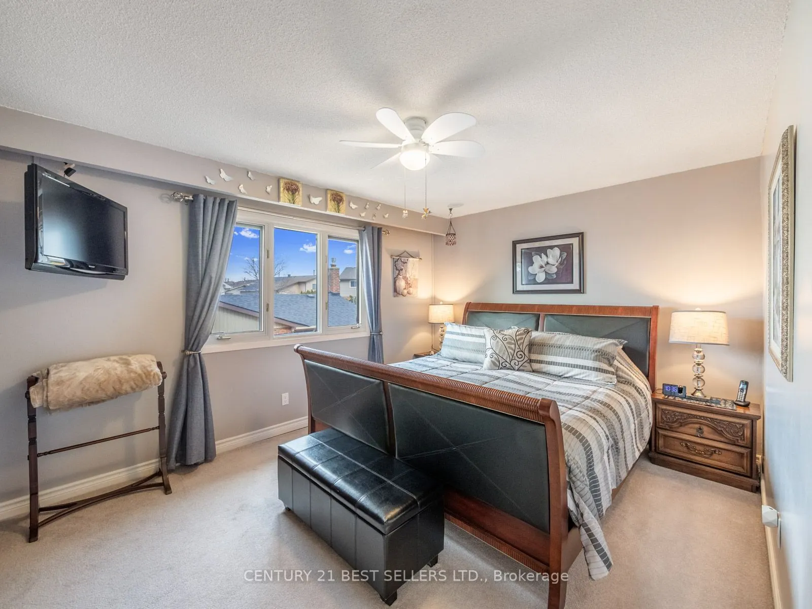 15 Blackthorn Lane