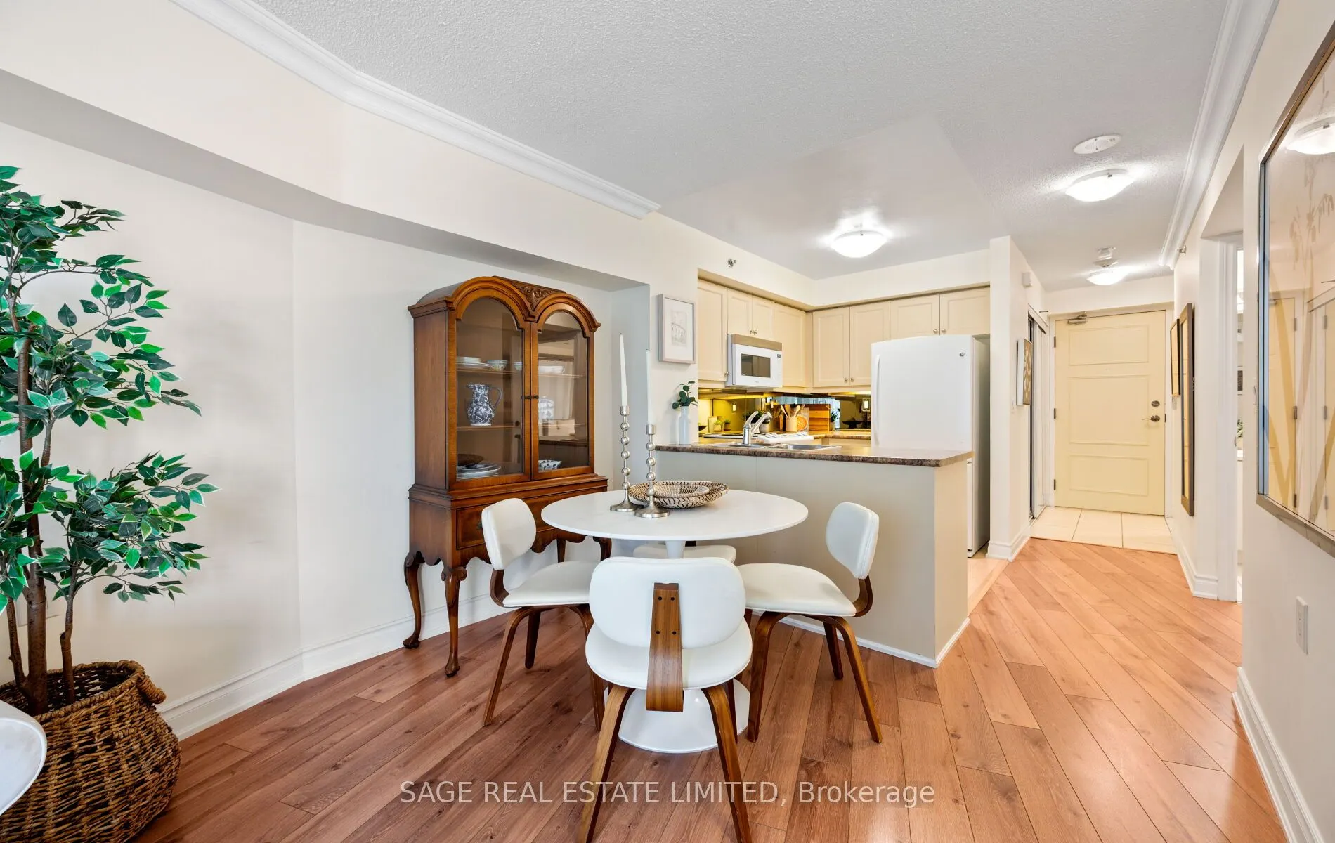 3 Marine Parade Drive, #1005