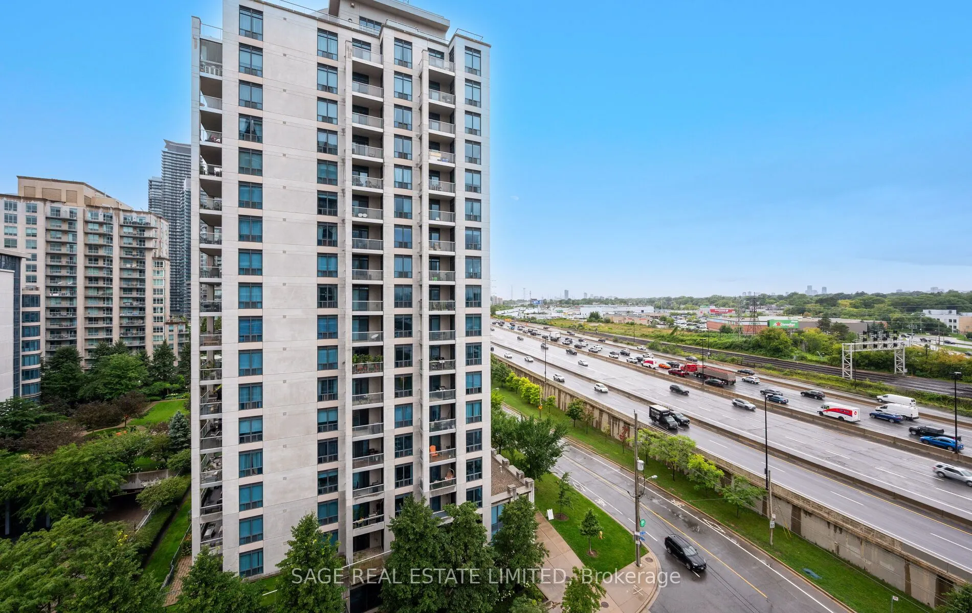 3 Marine Parade Drive, #1005